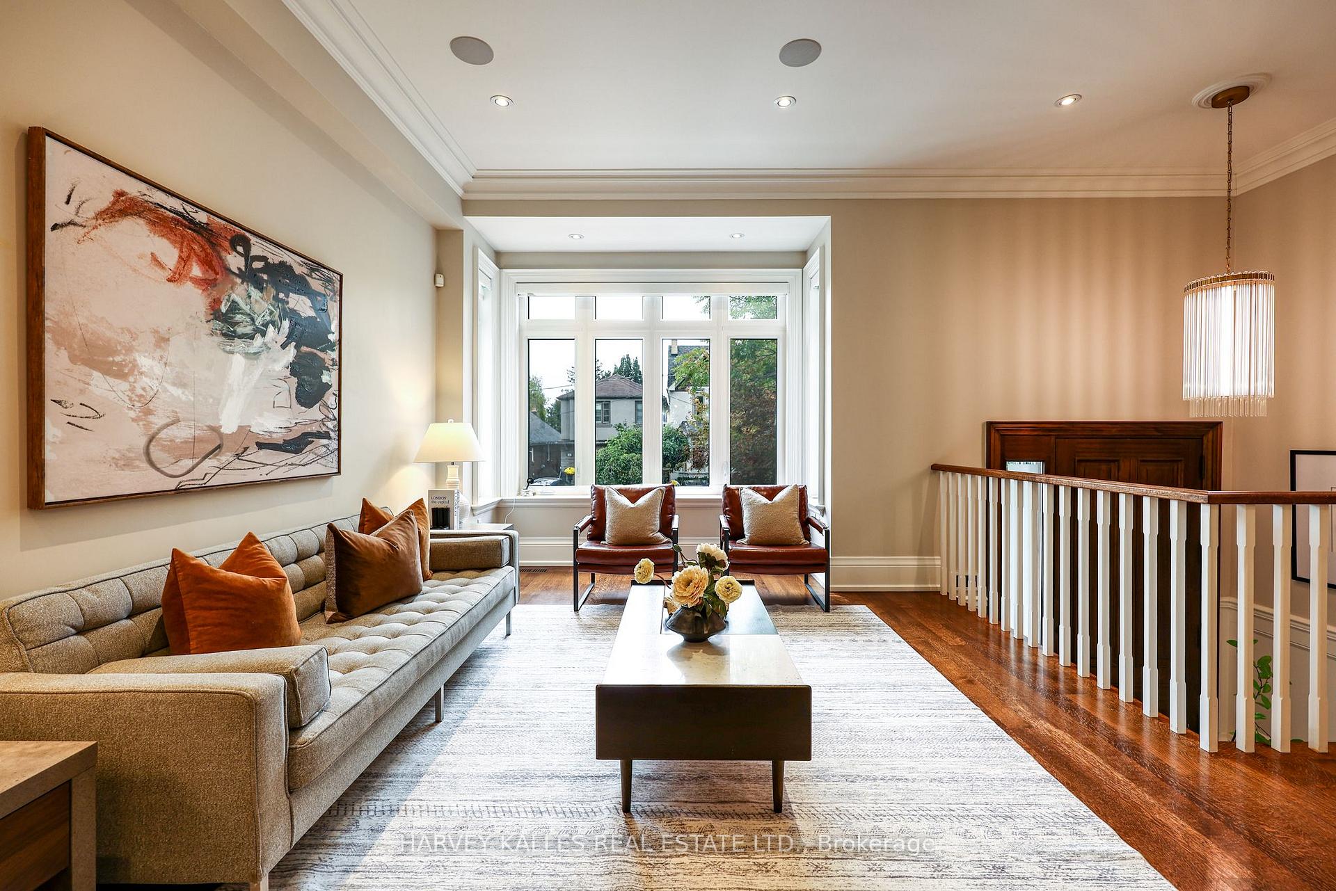 Photo 10 of 344 Fairlawn Avenue, Toronto, Bedford Park-Nortown — HOMEH
