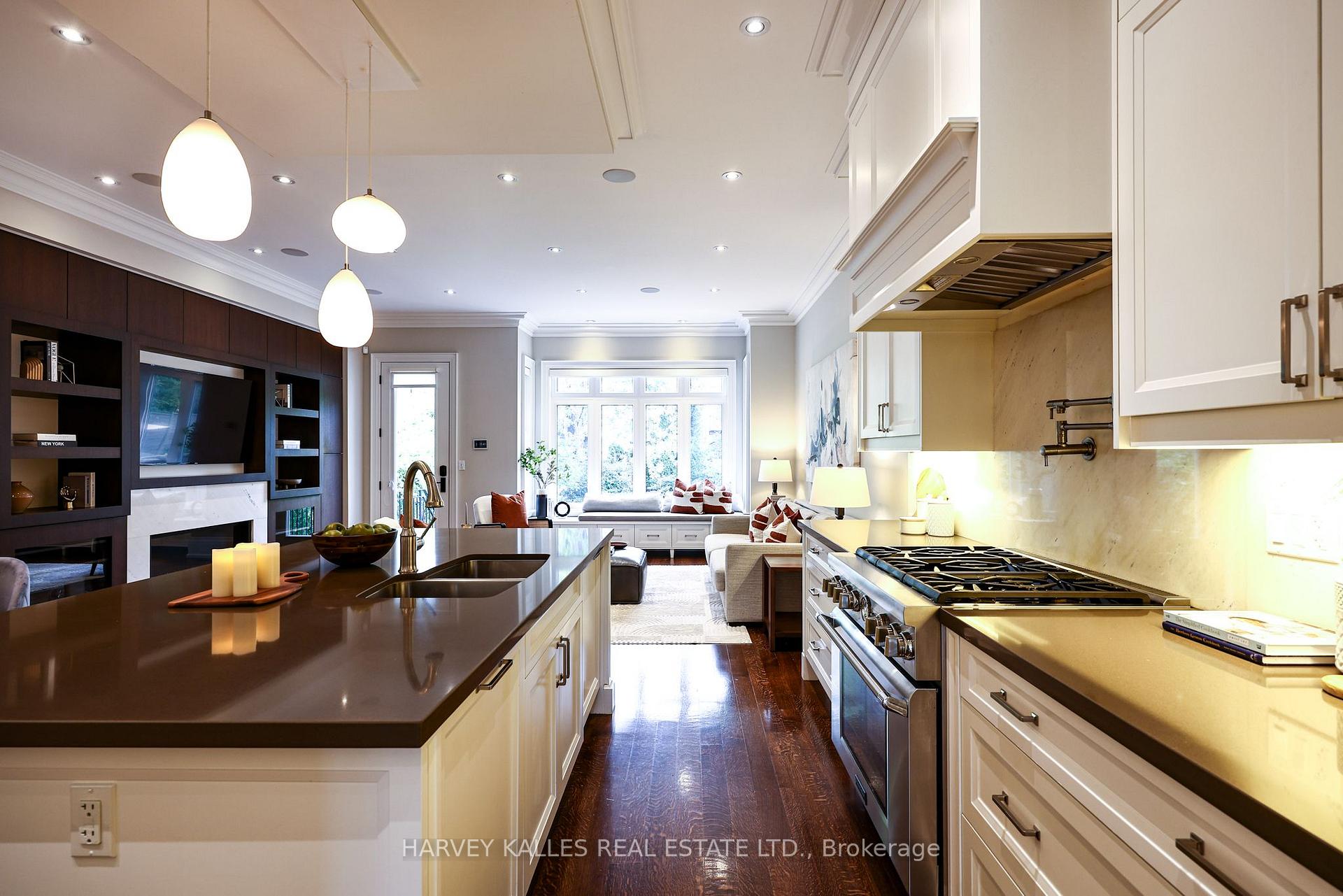 Photo 16 of 344 Fairlawn Avenue, Toronto, Bedford Park-Nortown — HOMEH