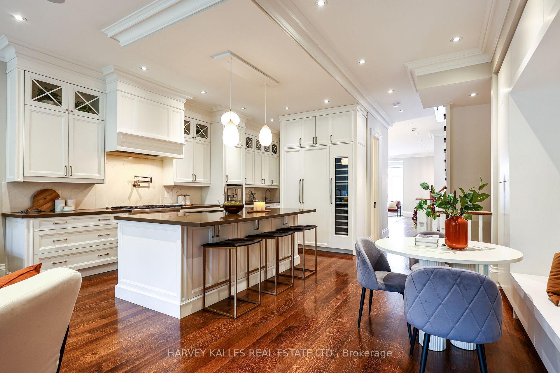 Photo 19 of 344 Fairlawn Avenue, Toronto, Bedford Park-Nortown — HOMEH