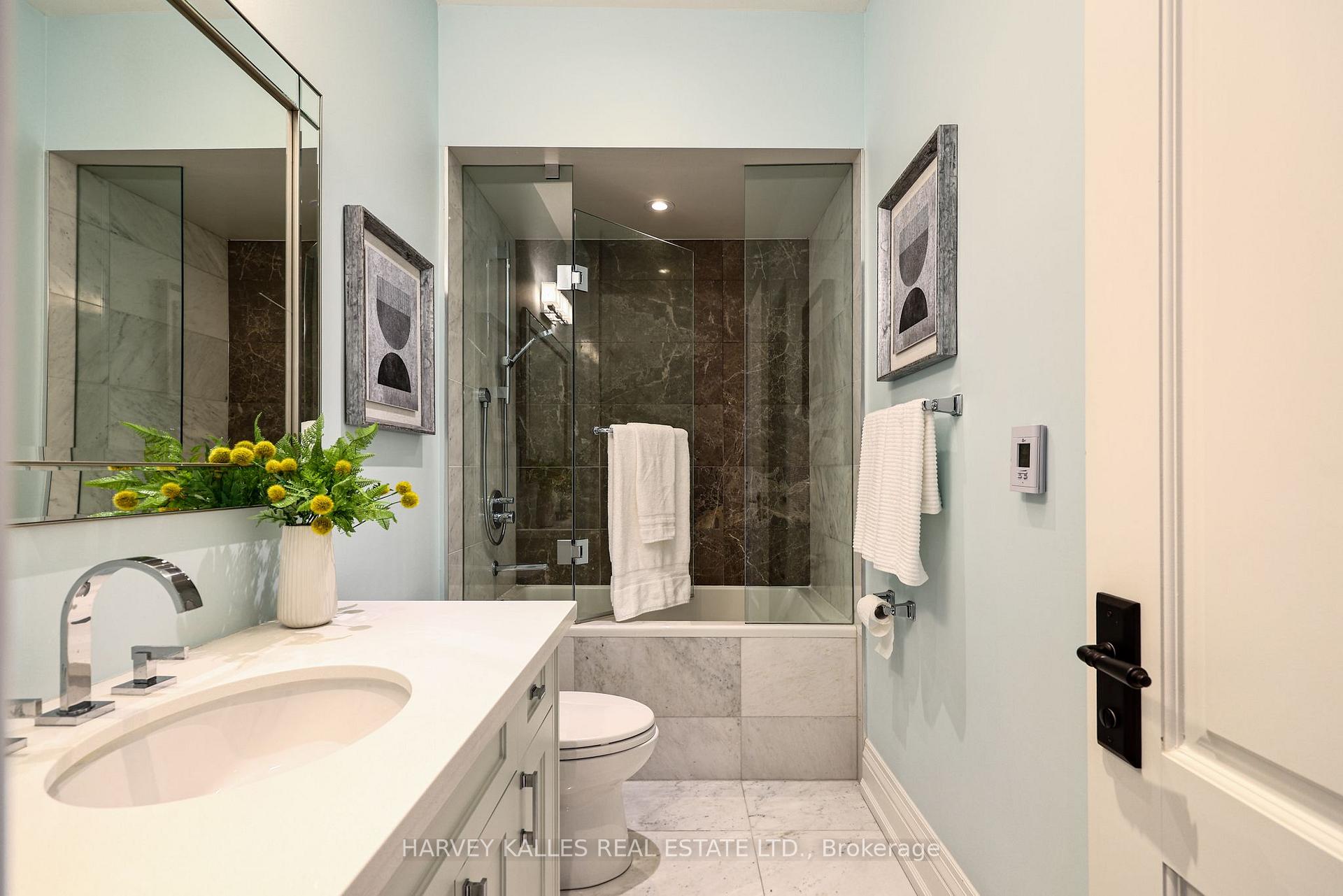 Photo 36 of 344 Fairlawn Avenue, Toronto, Bedford Park-Nortown — HOMEH