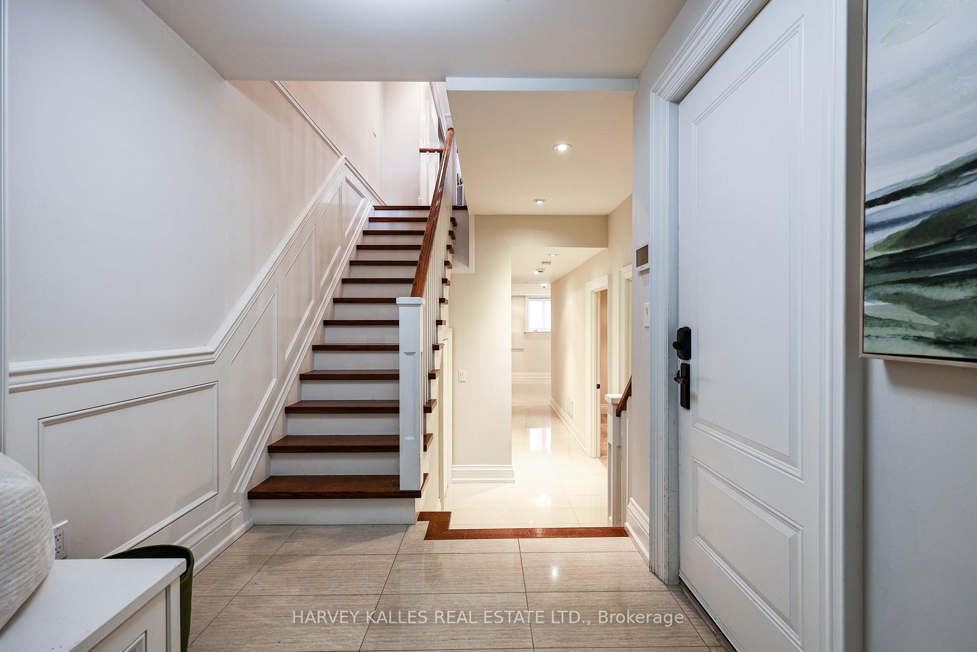 Photo 37 of 344 Fairlawn Avenue, Toronto, Bedford Park-Nortown — HOMEH