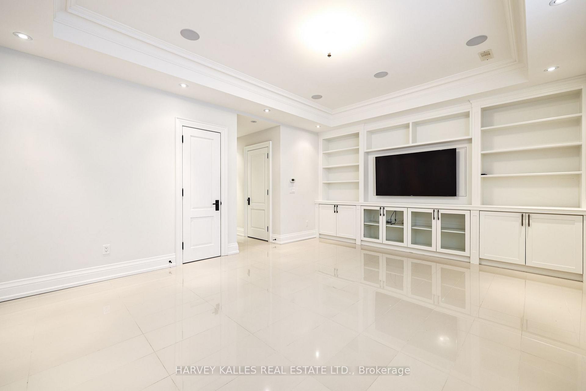 Photo 45 of 344 Fairlawn Avenue, Toronto, Bedford Park-Nortown — HOMEH
