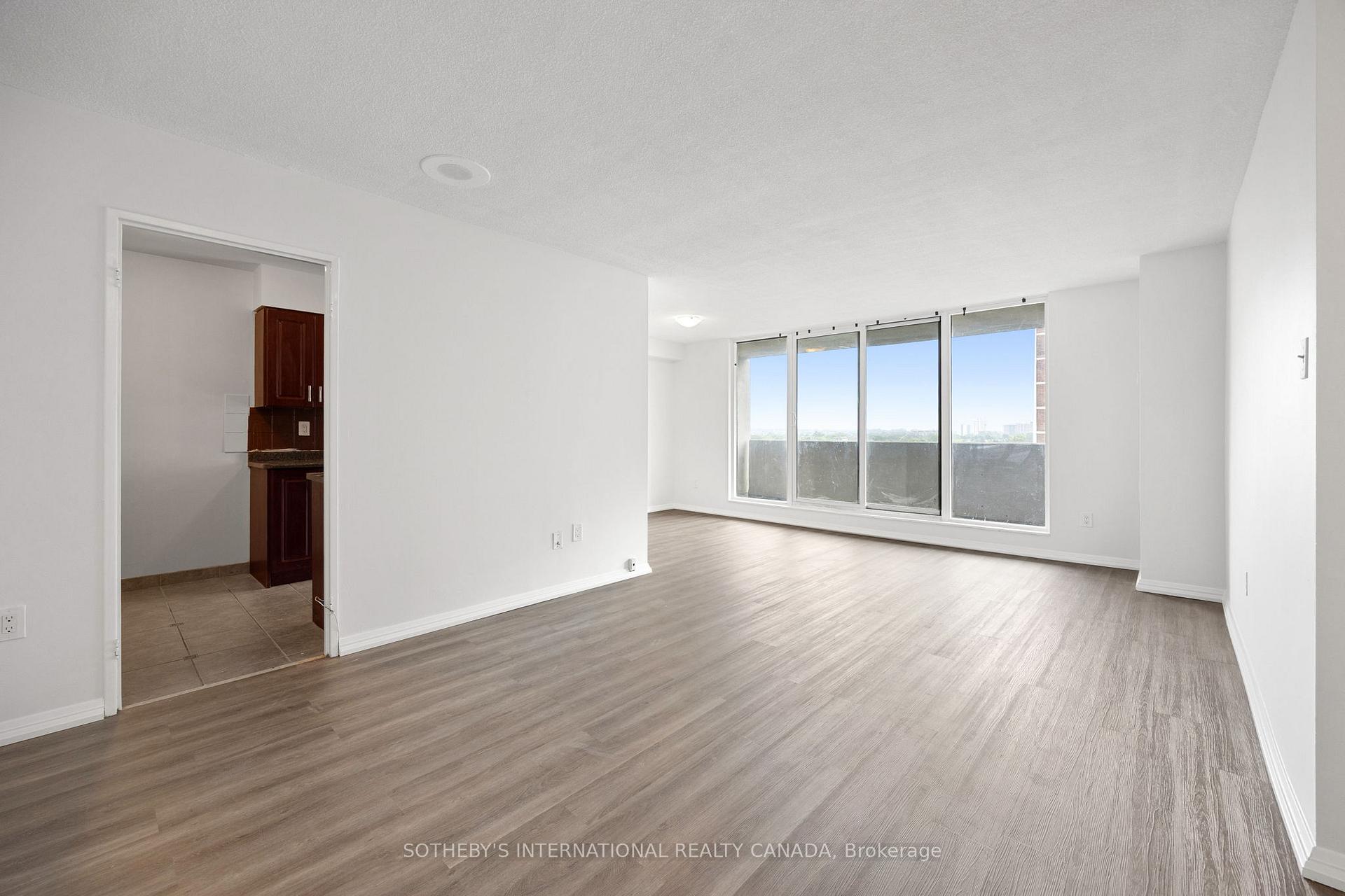 Photo 2 of Unit 911, 100 Prudential Drive, Scarborough, Dorset Park — HOMEH