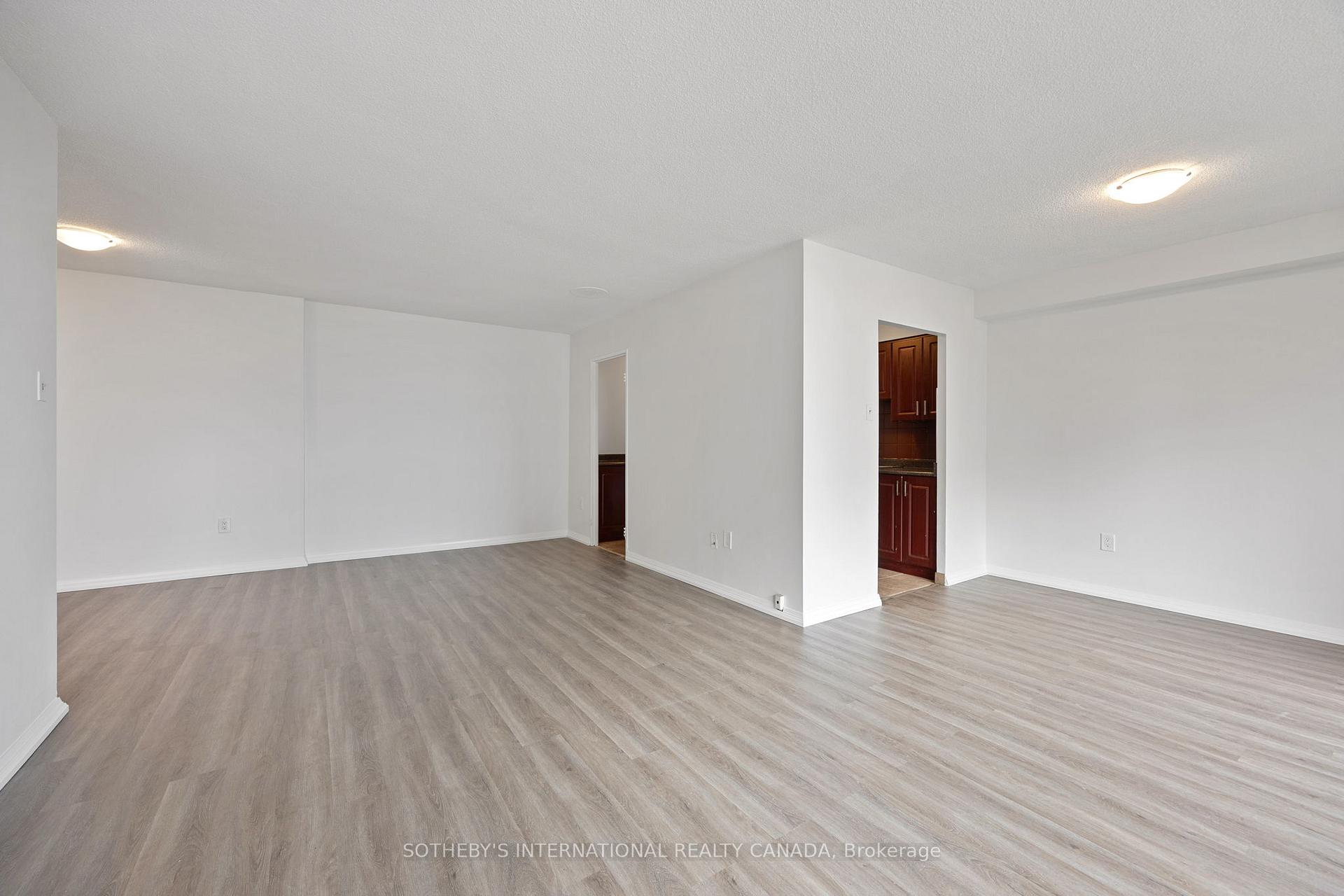 Photo 4 of Unit 911, 100 Prudential Drive, Scarborough, Dorset Park — HOMEH