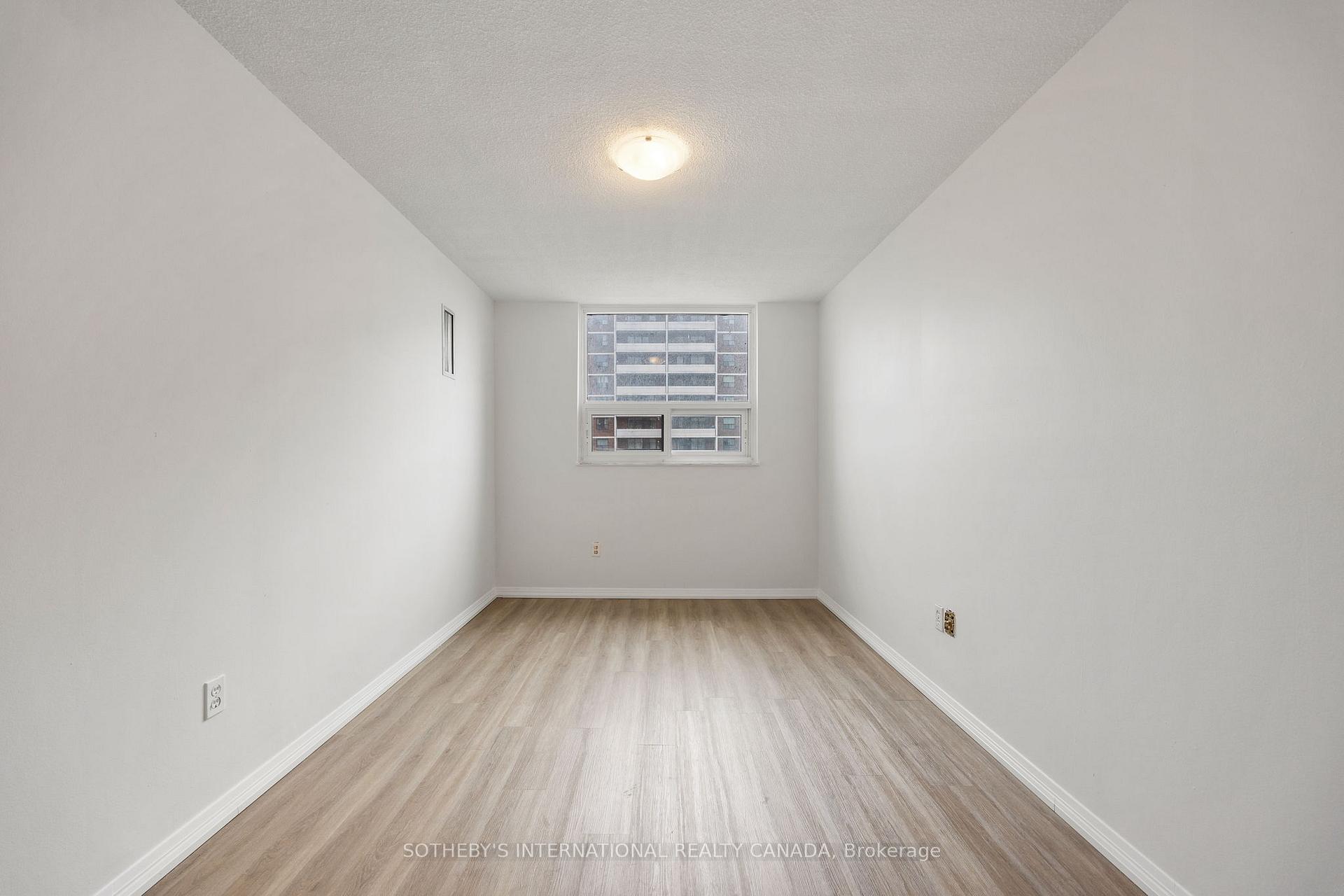 Photo 13 of Unit 911, 100 Prudential Drive, Scarborough, Dorset Park — HOMEH