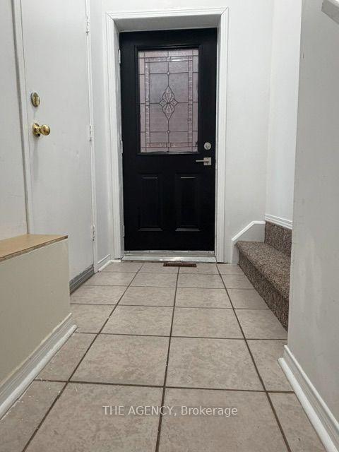 Photo 1 of Unit Bsmt, 584 Doubletree Lane, Newmarket, Summerhill Estates — HOMEH
