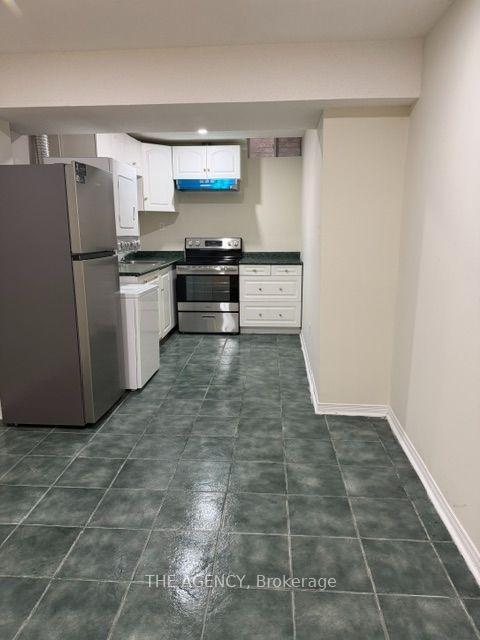 Photo 2 of Unit Bsmt, 584 Doubletree Lane, Newmarket, Summerhill Estates — HOMEH
