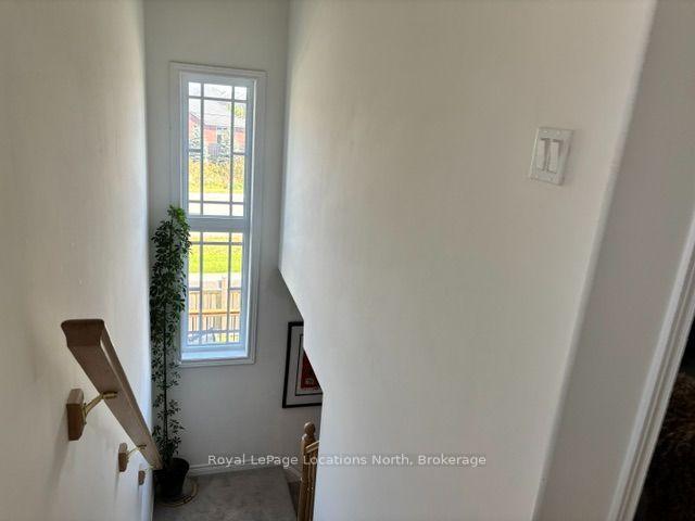 Photo 12 of 20 Foley Crescent, Collingwood — HOMEH