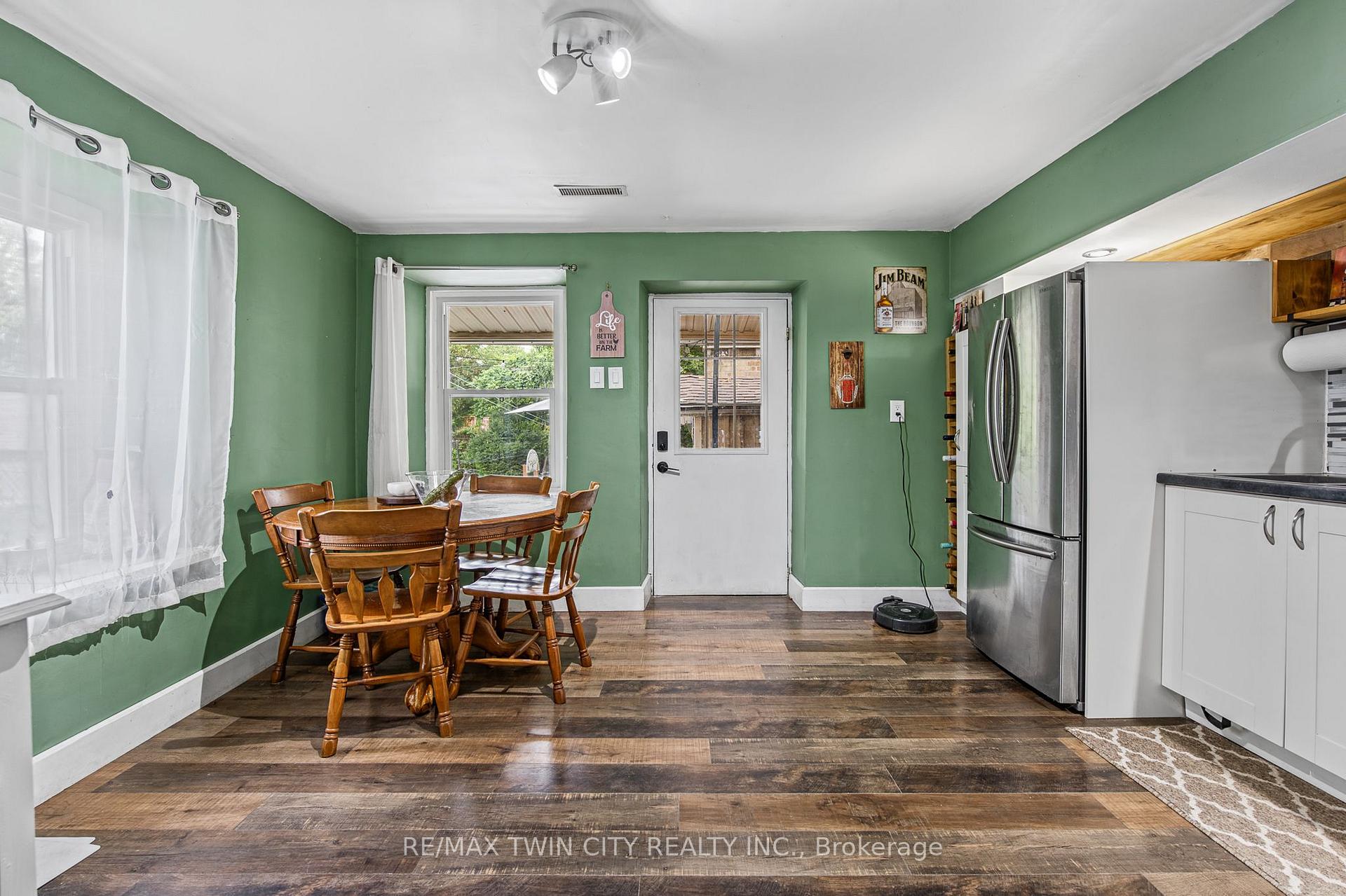 Photo 12 of 71 Beverly Street, Cambridge, City Core/Wellington — HOMEH