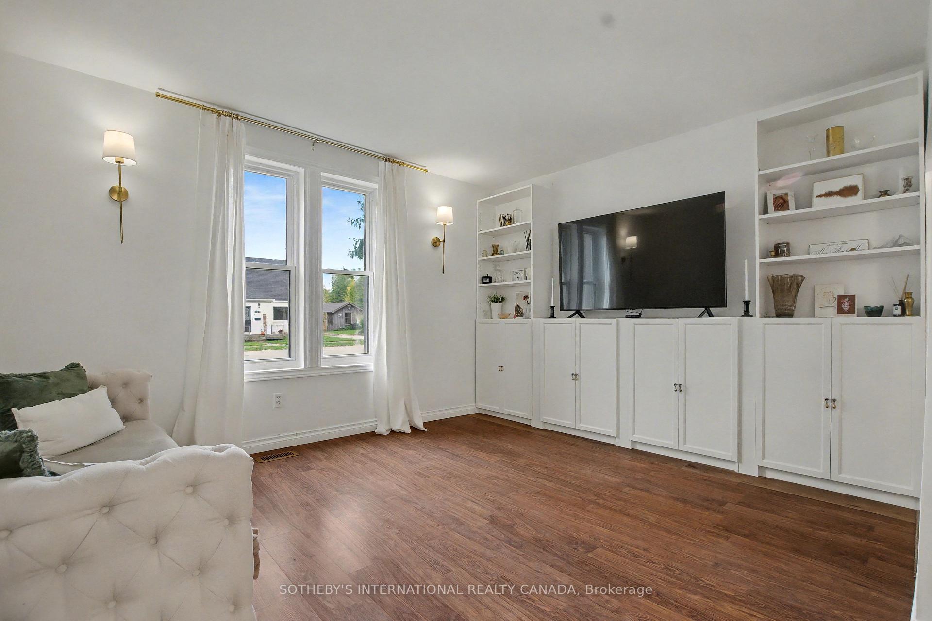 Photo 12 of 263 Cumberland Street, Minto — HOMEH