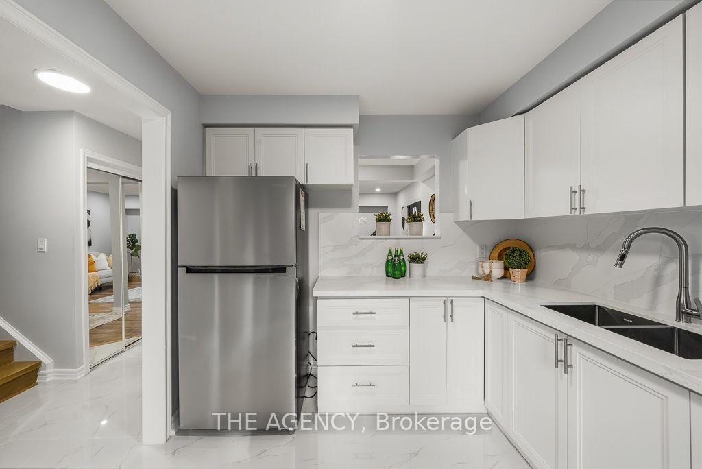Photo 5 of Unit 32, 1 Wootten Way S, Markham, Sherwood-Amberglen — HOMEH