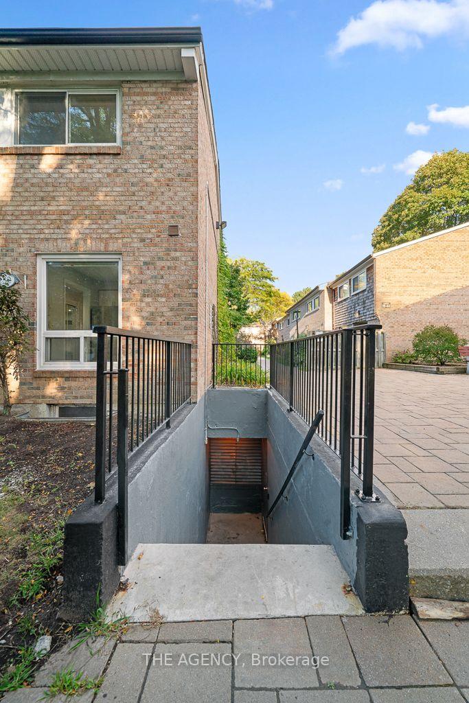 Photo 27 of Unit 32, 1 Wootten Way S, Markham, Sherwood-Amberglen — HOMEH