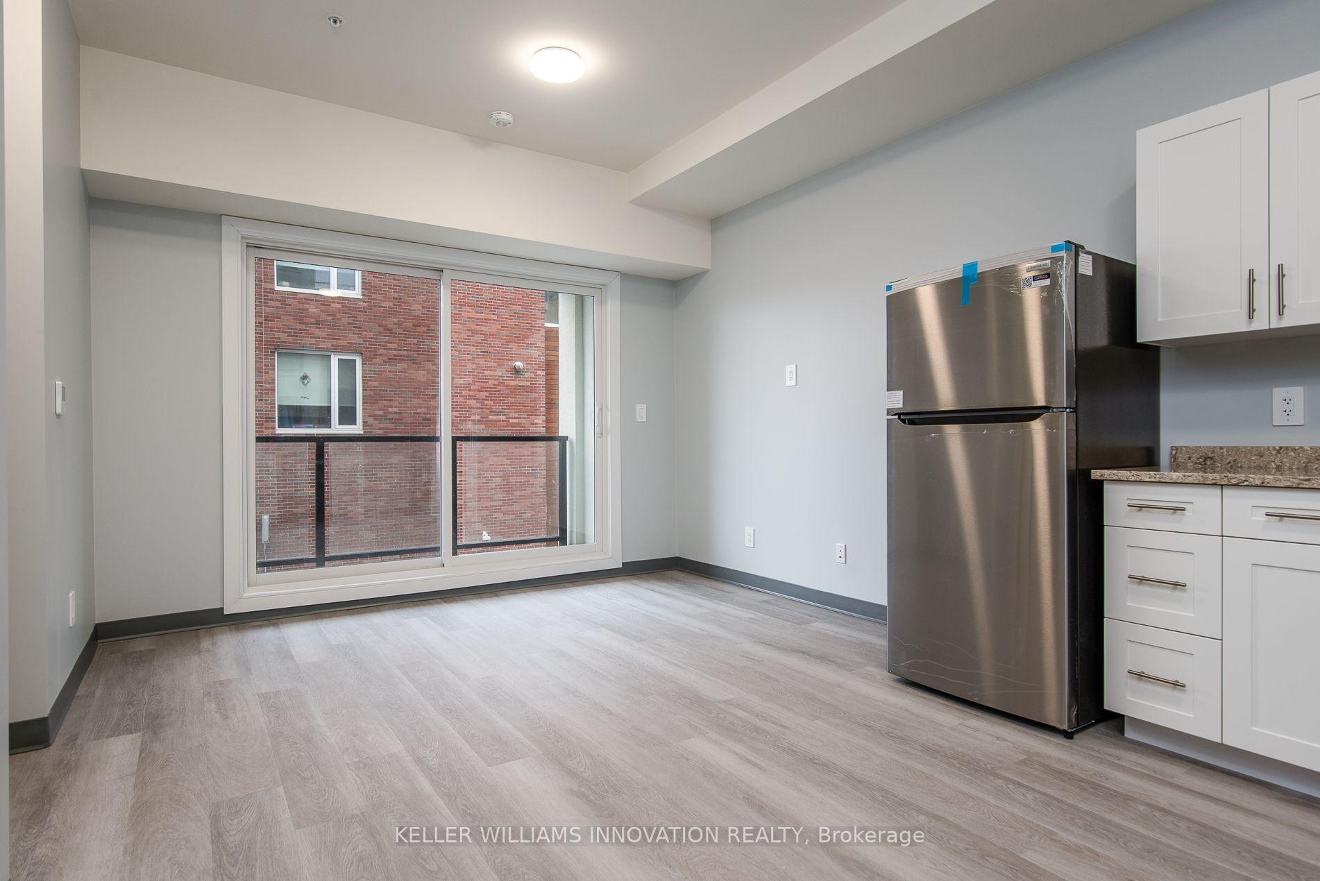 Photo 2 of Unit 203, 10 Queen Street, St. Thomas — HOMEH