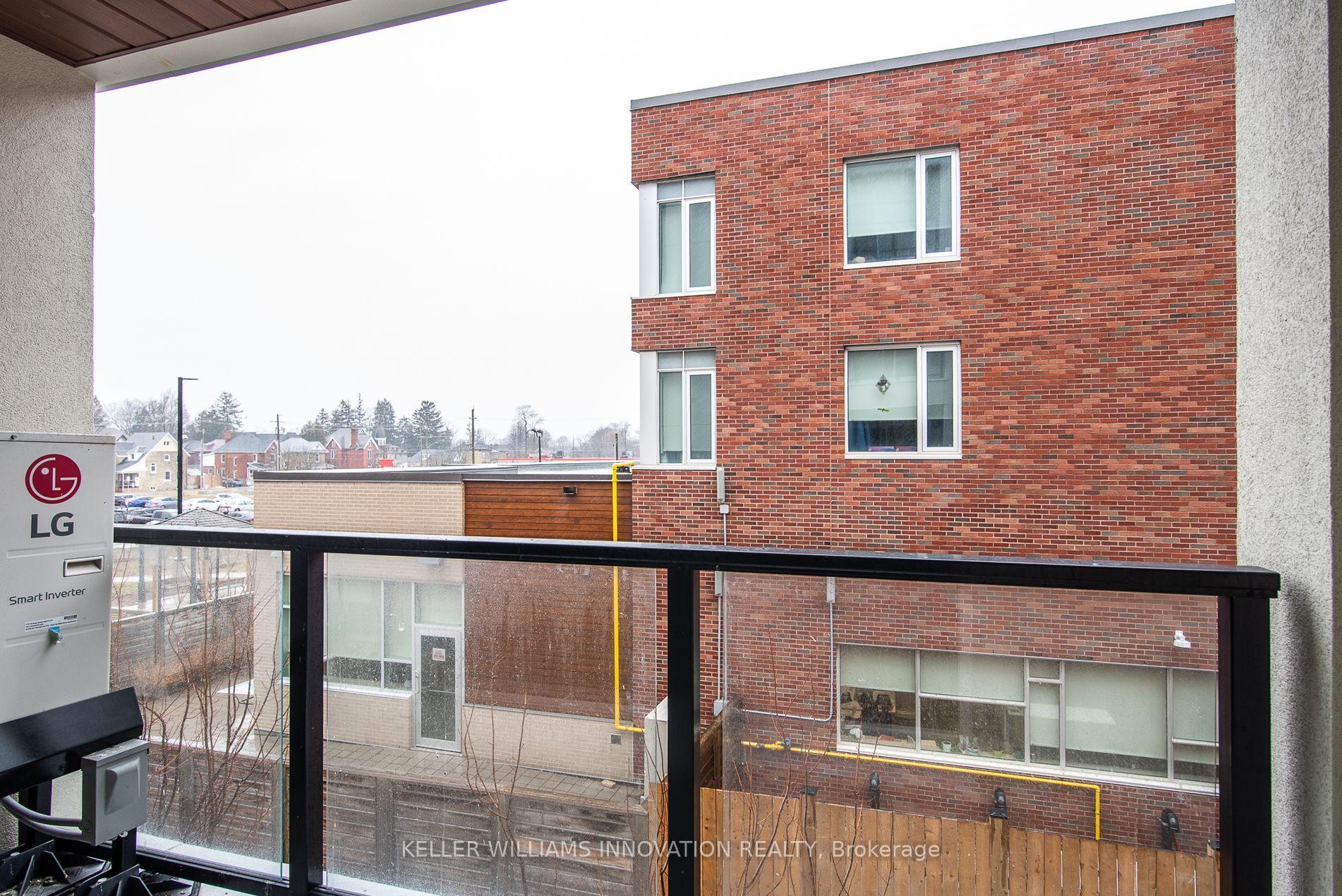 Photo 7 of Unit 203, 10 Queen Street, St. Thomas — HOMEH