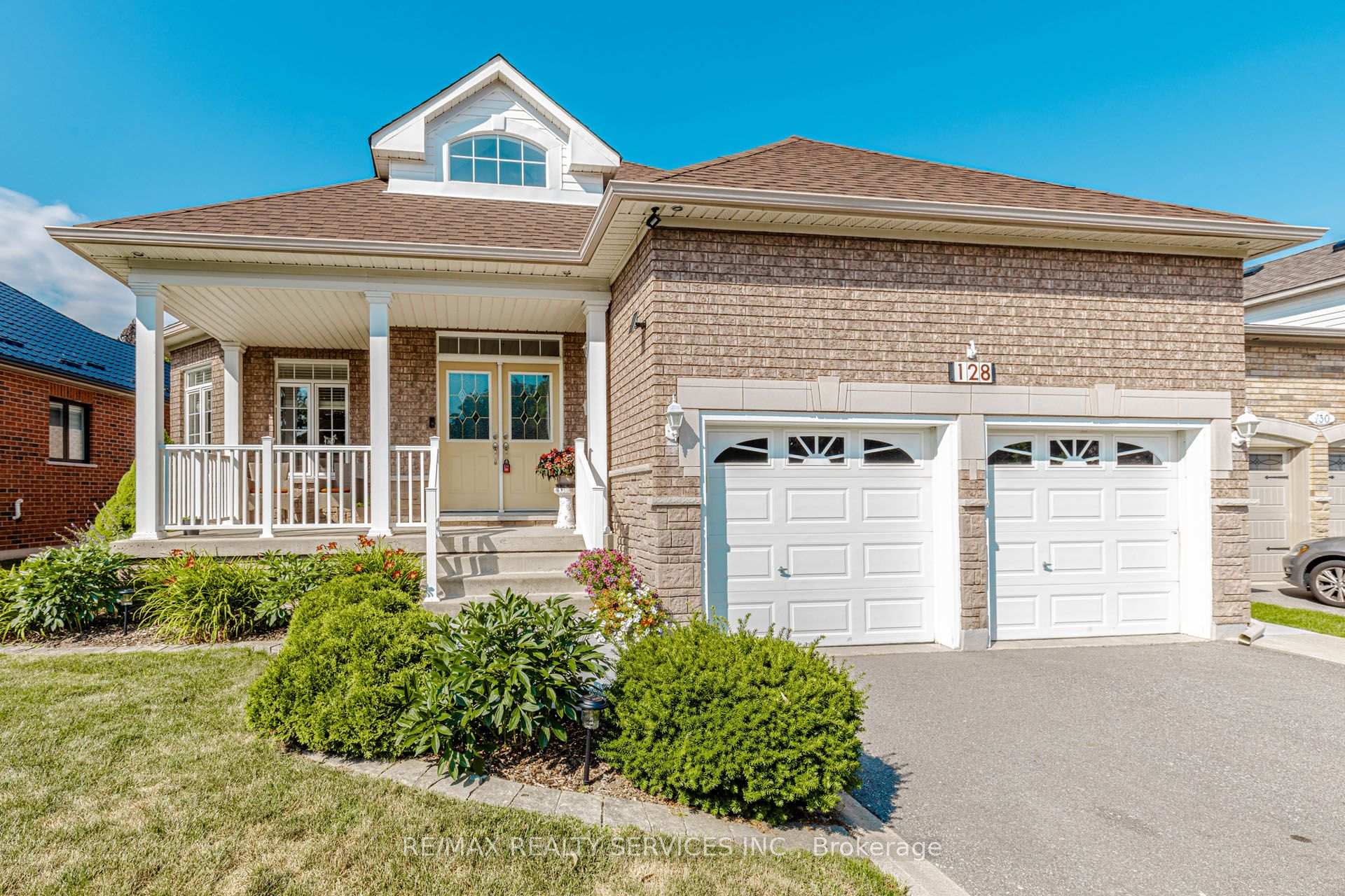 Photo 2 of 128 Valleywood Boulevard, Caledon, Rural Caledon — HOMEH