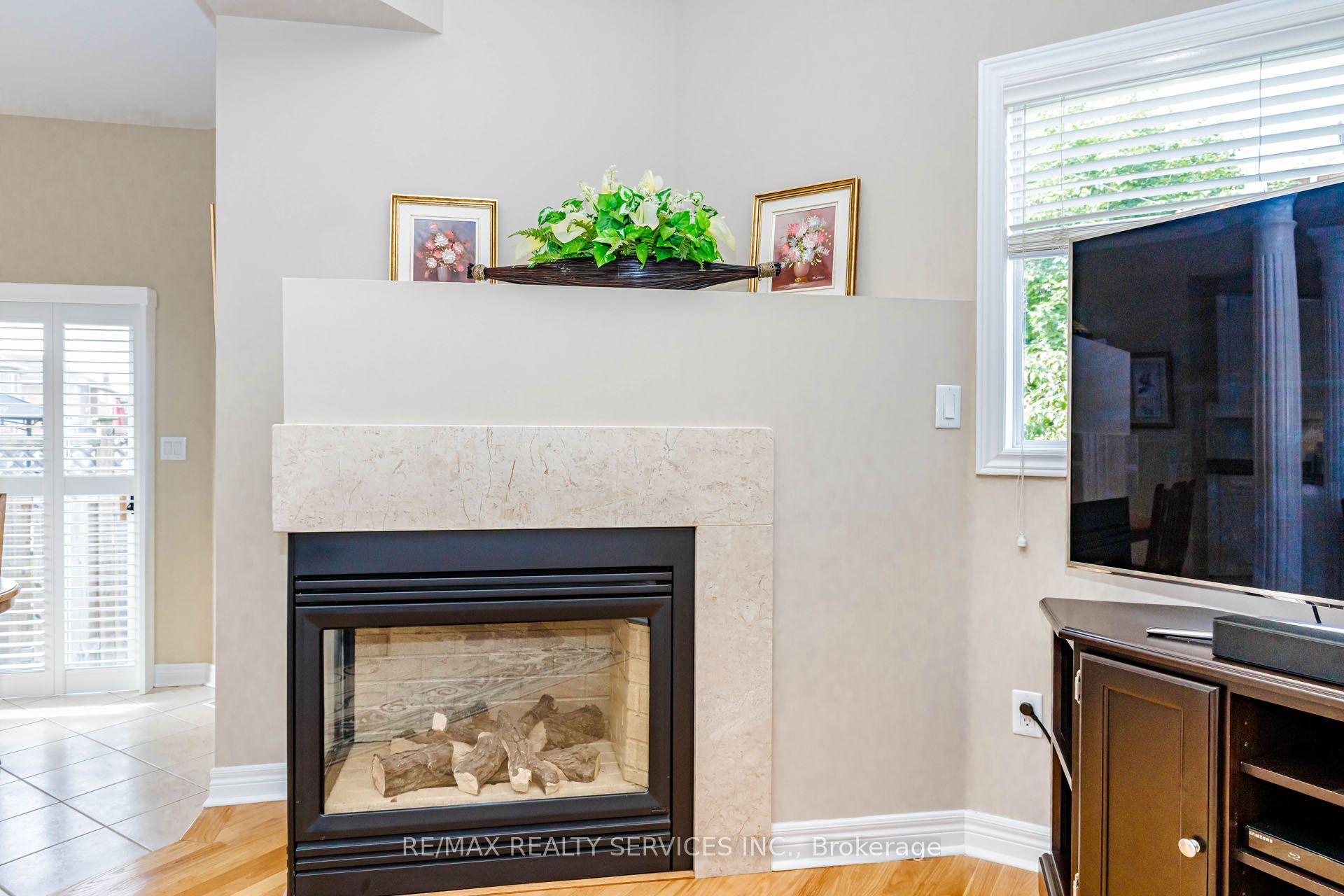 Photo 25 of 128 Valleywood Boulevard, Caledon, Rural Caledon — HOMEH