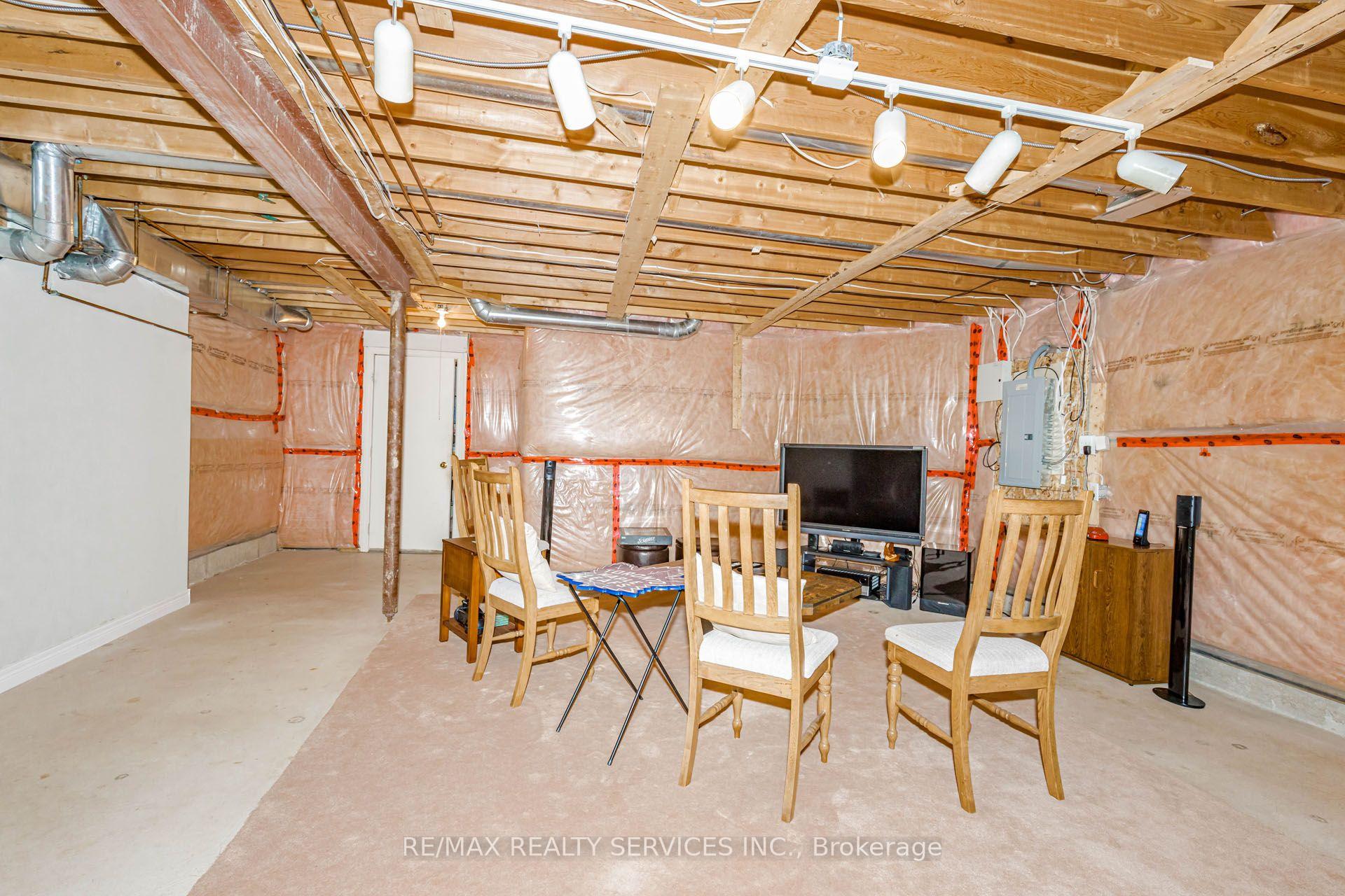 Photo 41 of 128 Valleywood Boulevard, Caledon, Rural Caledon — HOMEH