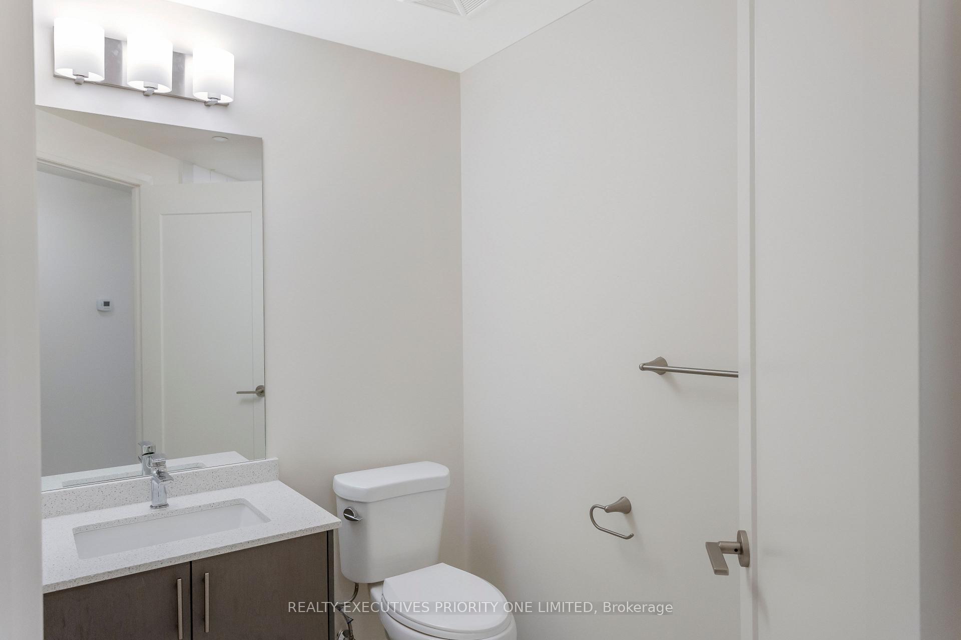 Photo 7 of Unit 2018, 9000 Jane Street, Vaughan, Vellore Village — HOMEH