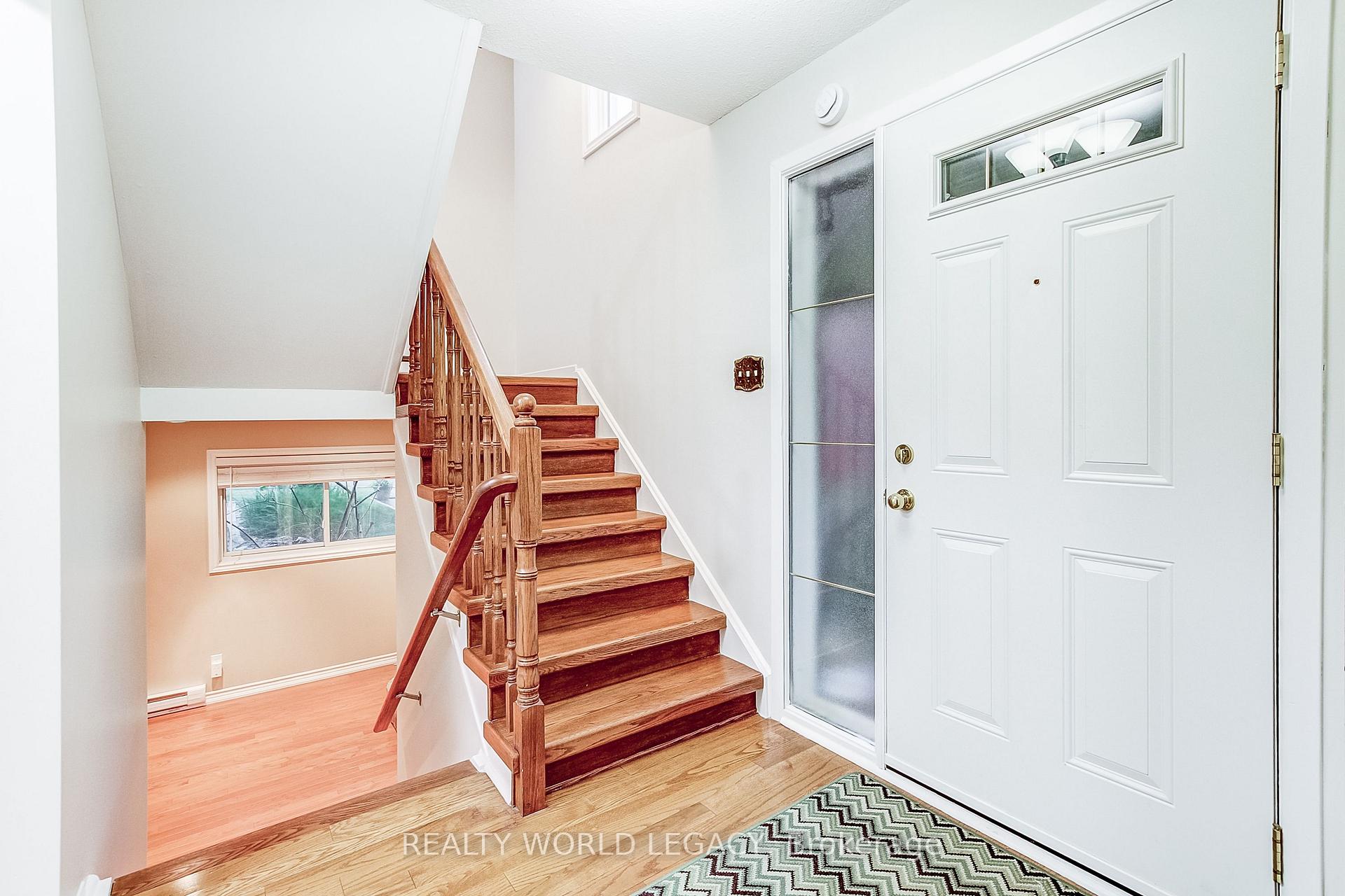 Photo 5 of Unit 1, 1580 Kerns Road, Burlington, Tyandaga — HOMEH