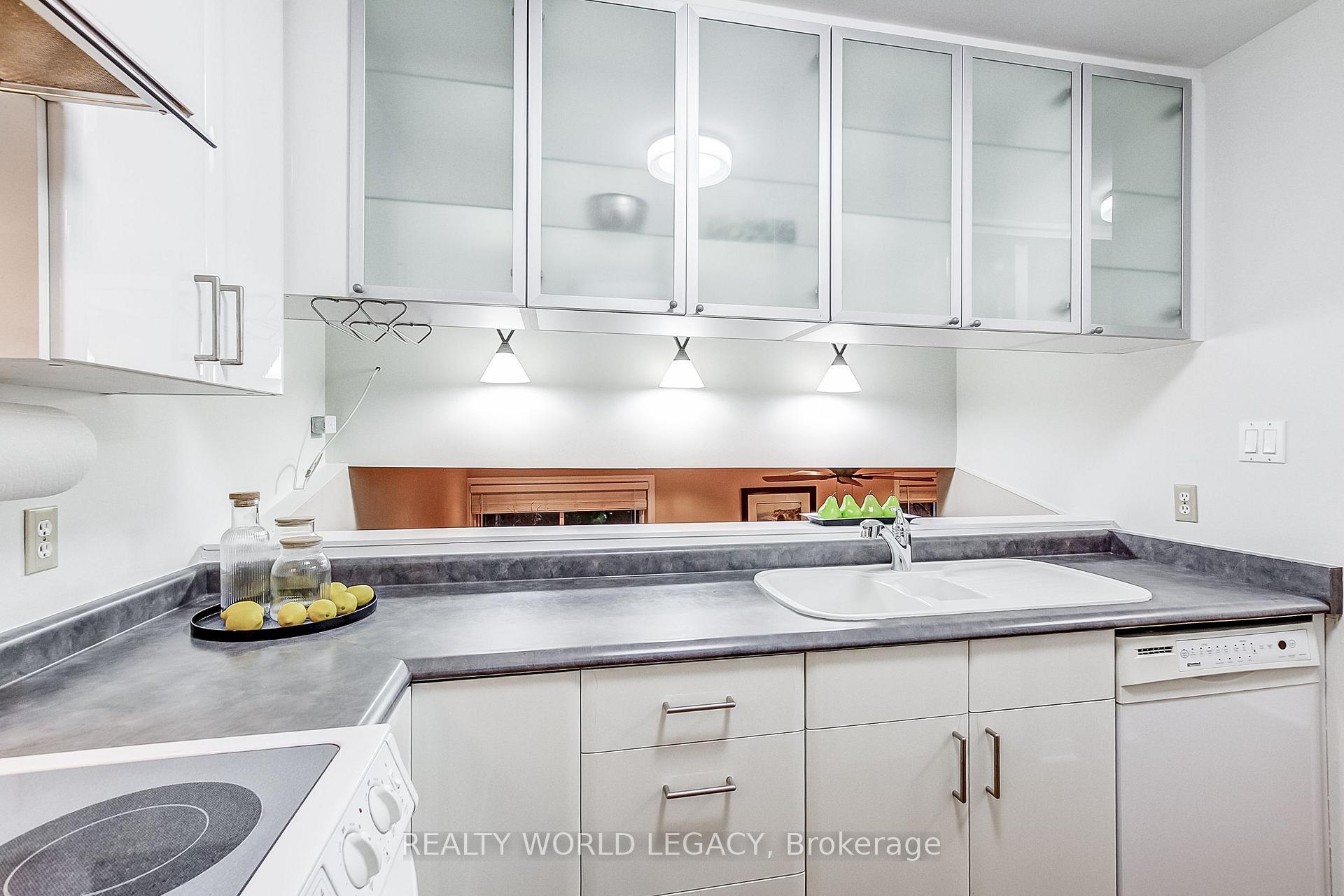 Photo 9 of Unit 1, 1580 Kerns Road, Burlington, Tyandaga — HOMEH