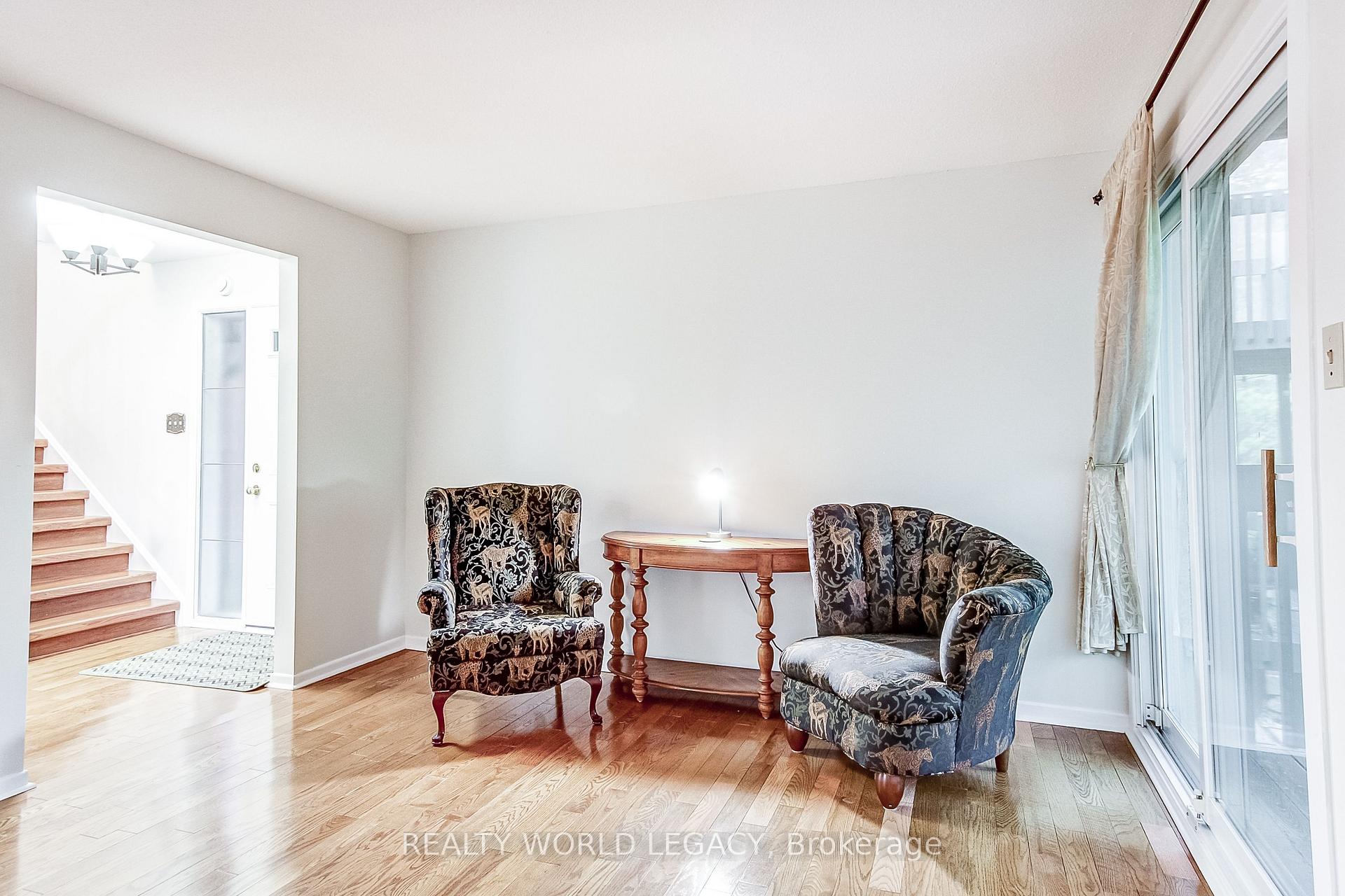 Photo 16 of Unit 1, 1580 Kerns Road, Burlington, Tyandaga — HOMEH