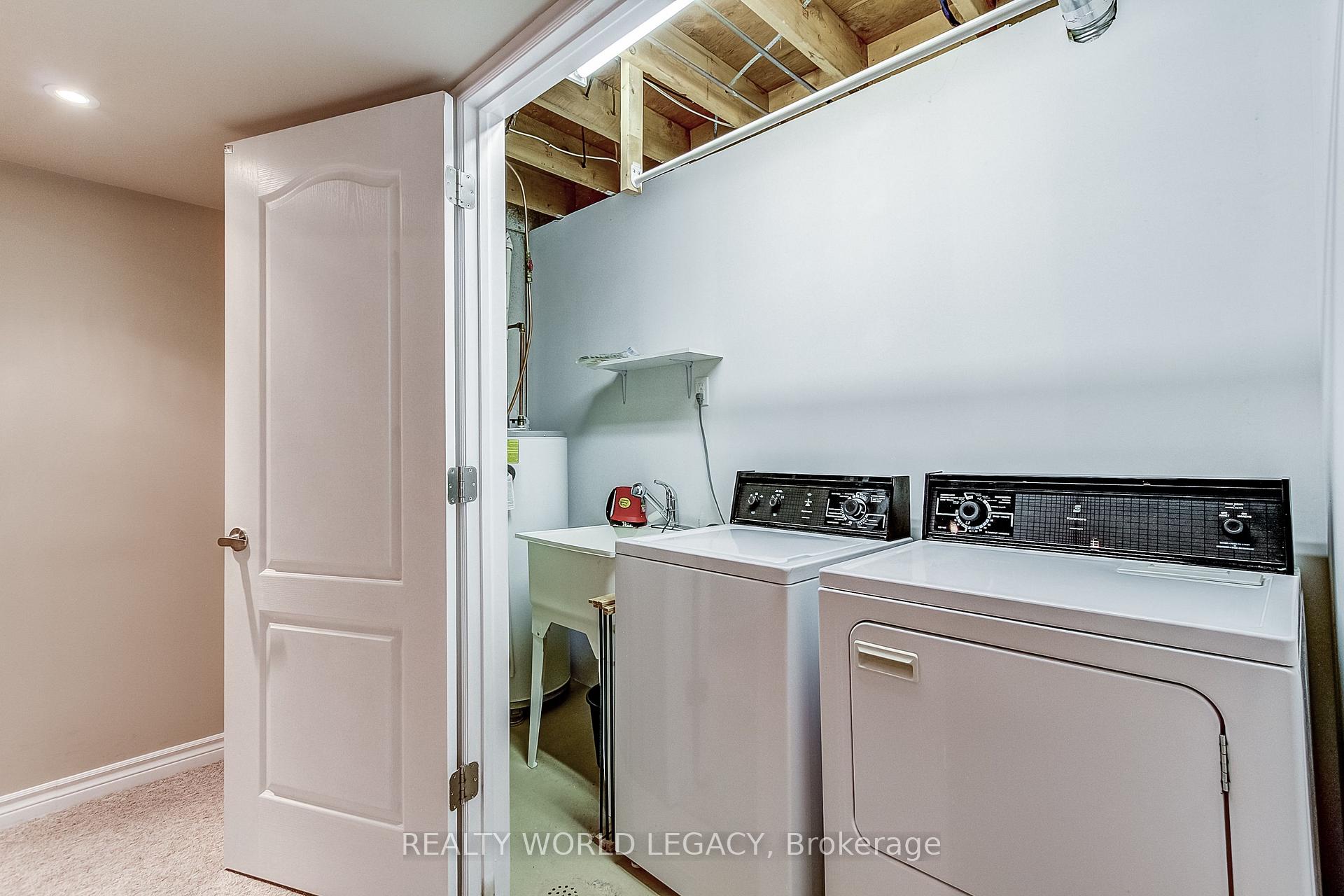 Photo 35 of Unit 1, 1580 Kerns Road, Burlington, Tyandaga — HOMEH