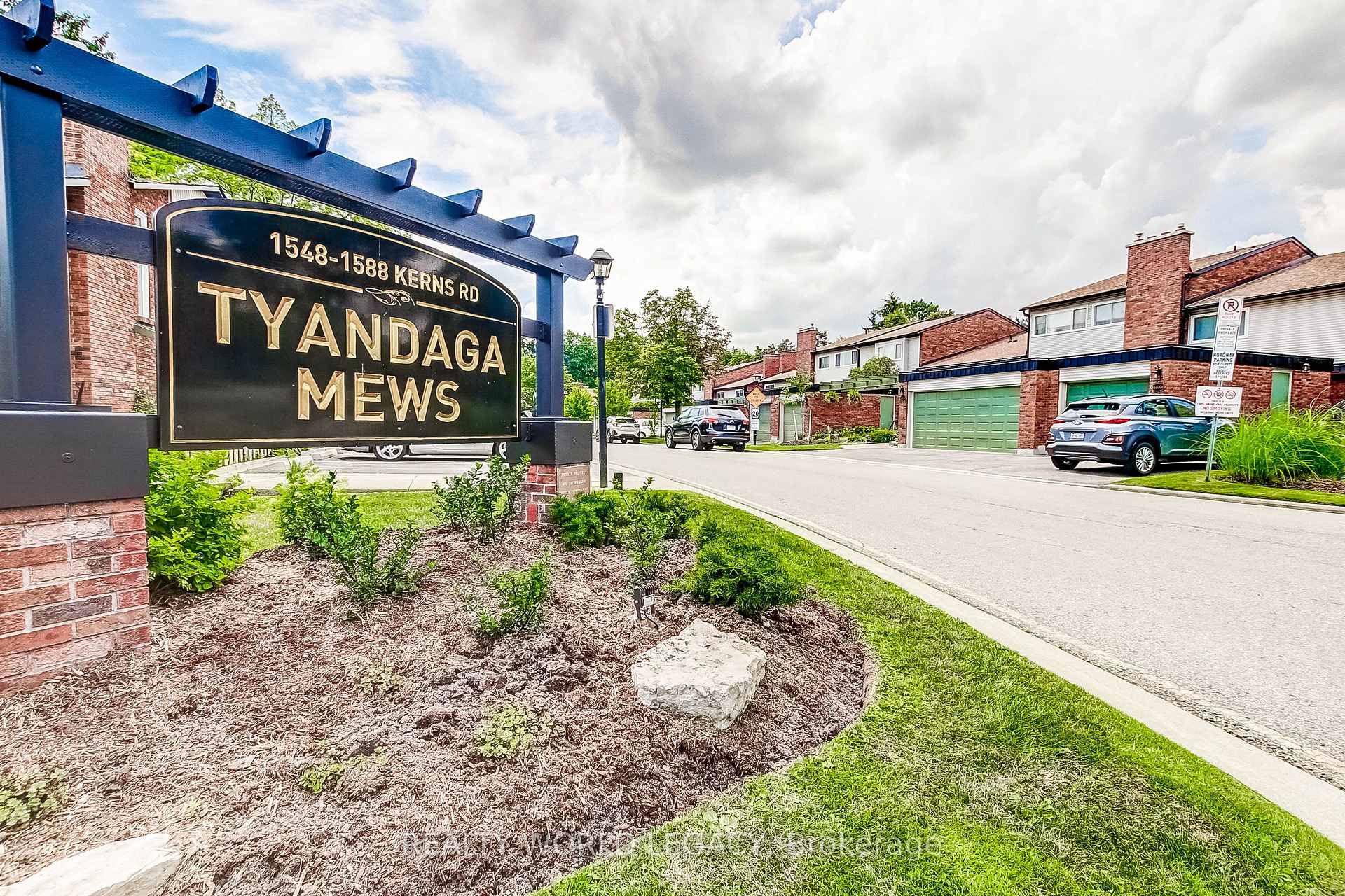 Photo 45 of Unit 1, 1580 Kerns Road, Burlington, Tyandaga — HOMEH