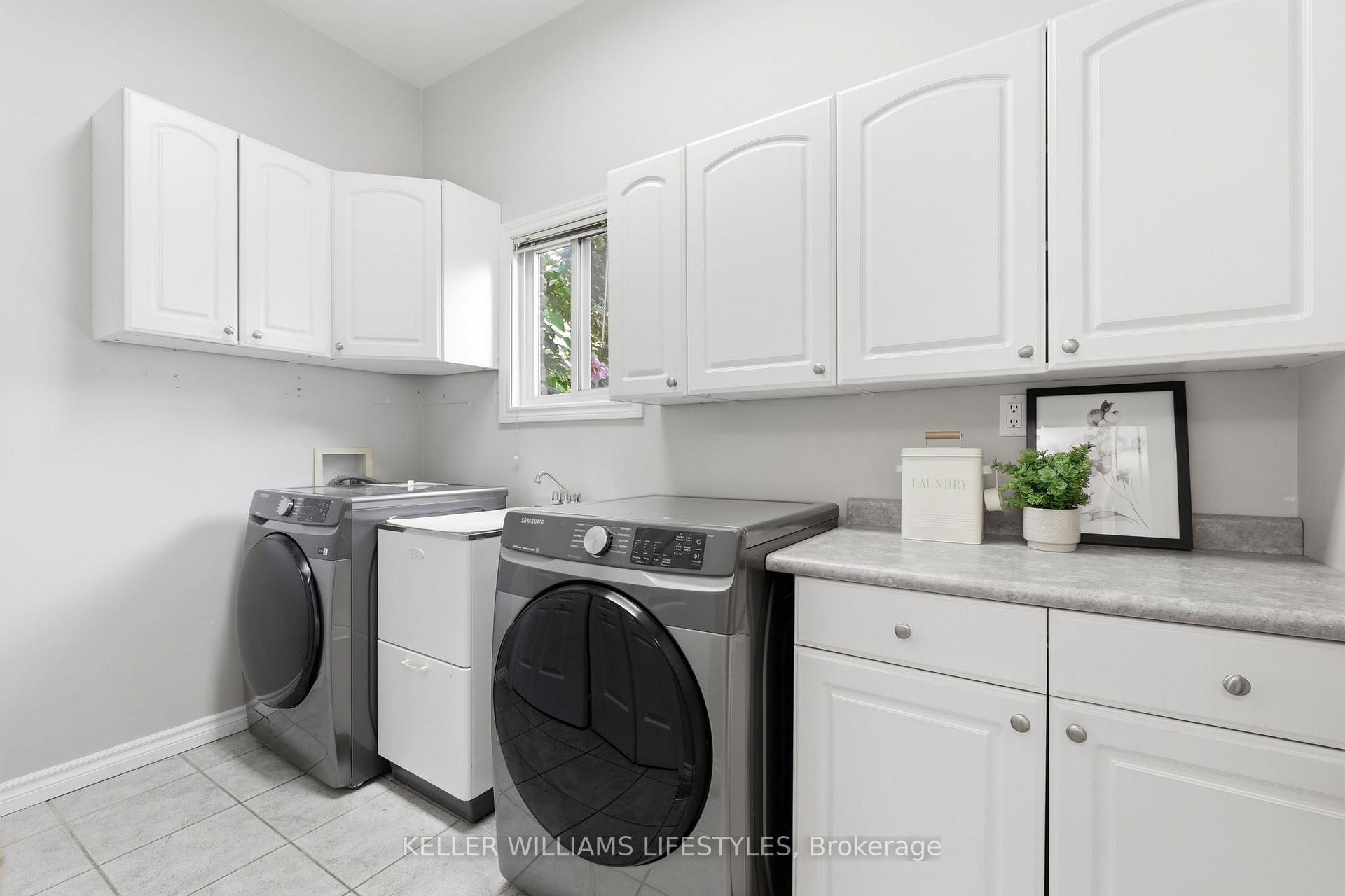 Photo 6 of 1744 Milestone Road, London, North C — HOMEH