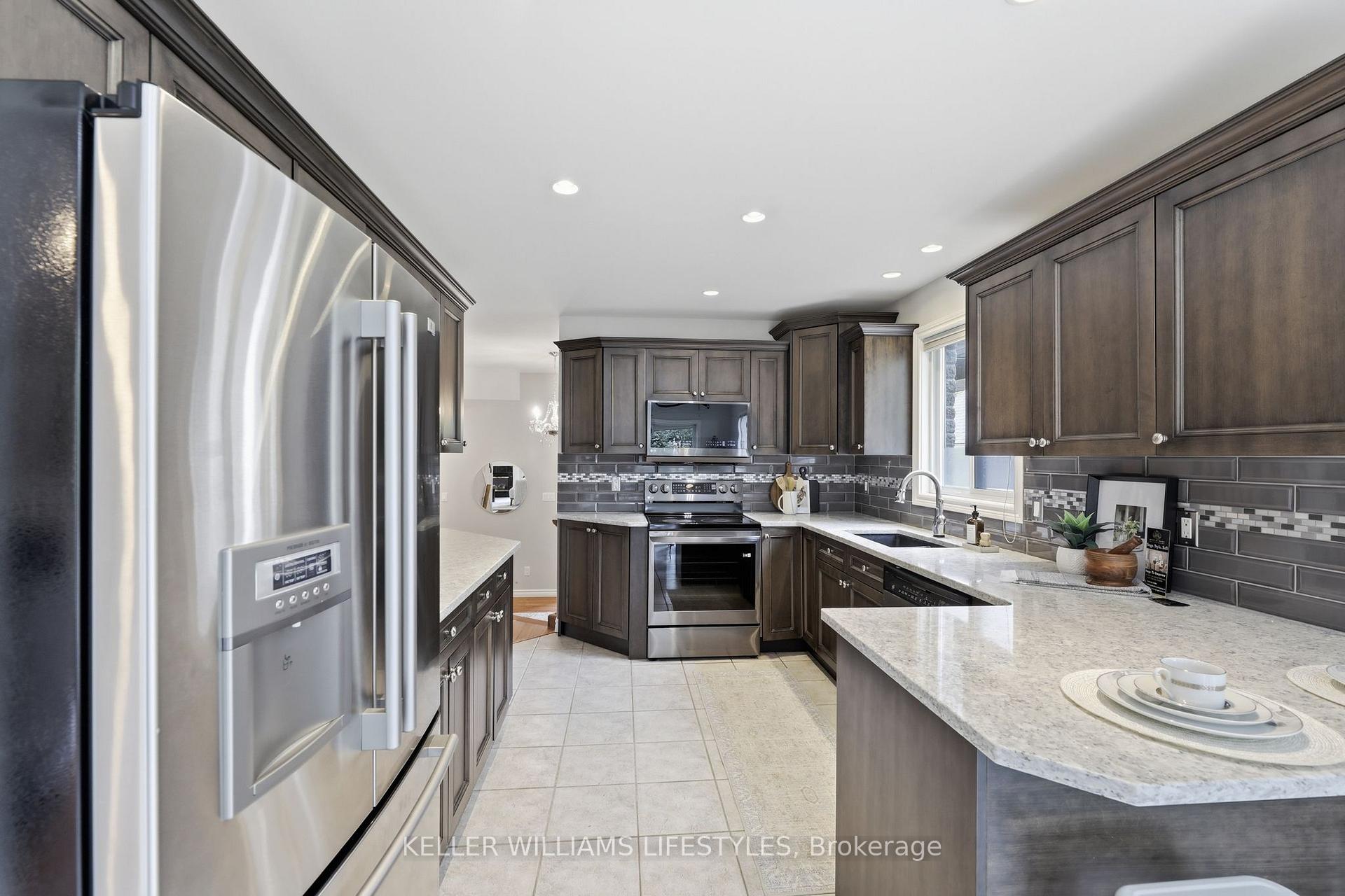 Photo 16 of 1744 Milestone Road, London, North C — HOMEH