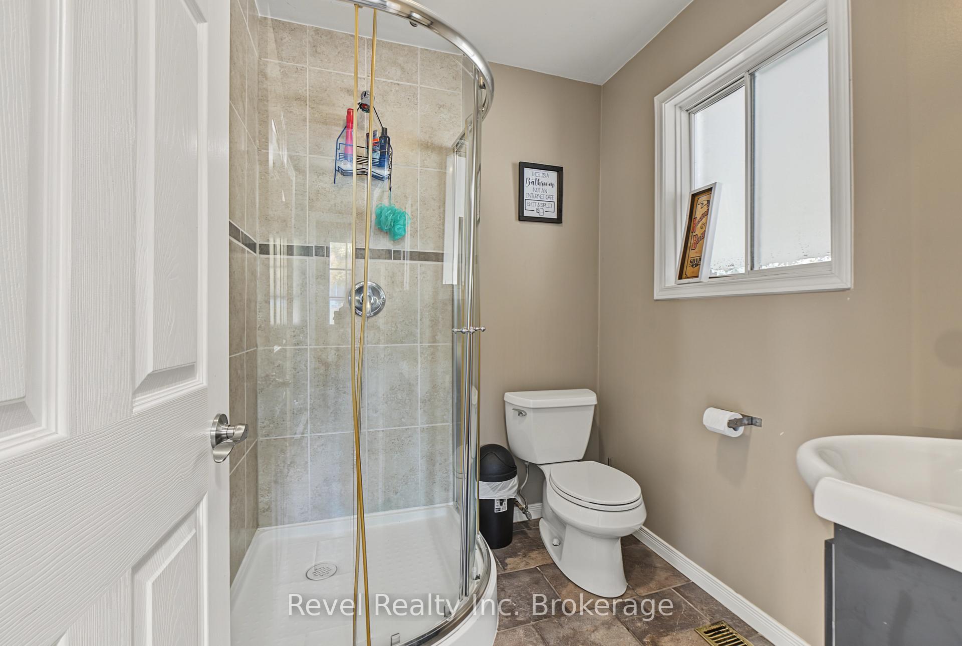 Photo 38 of 9614 63 Highway, Unorganized Townships, Redbridge — HOMEH