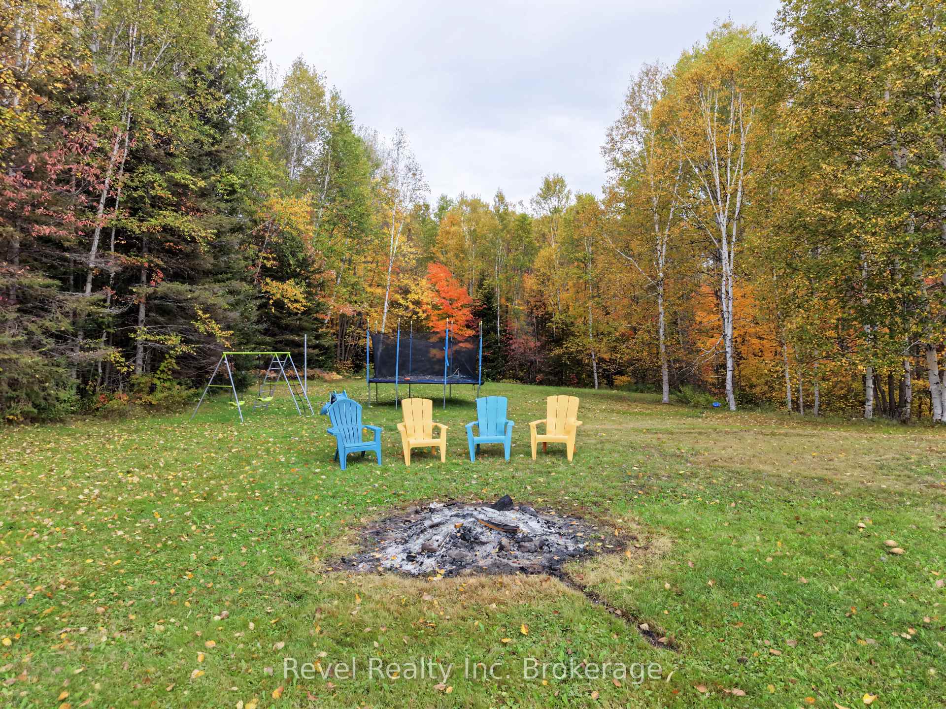 Photo 41 of 9614 63 Highway, Unorganized Townships, Redbridge — HOMEH
