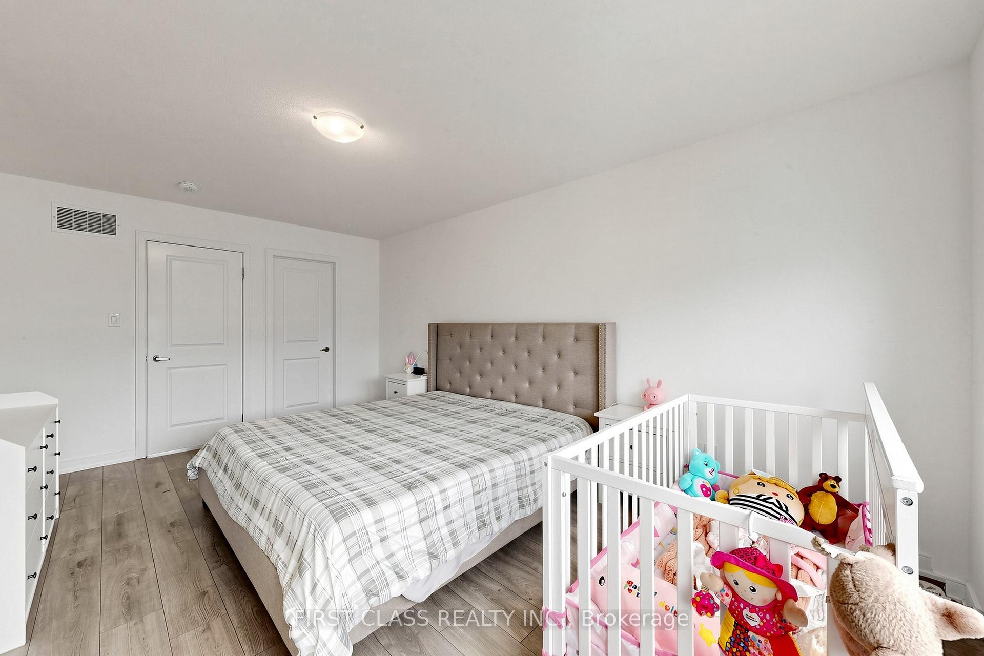 Photo 30 of 55 Red Maple Lane, Barrie, Painswick South — HOMEH