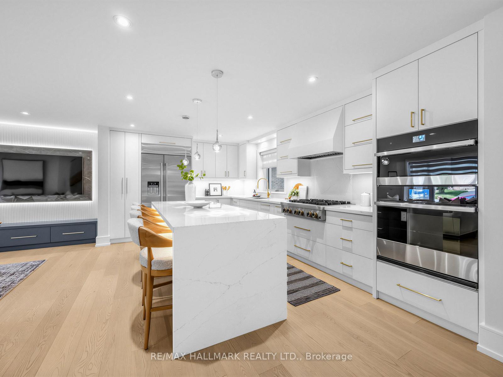 Photo 14 of 30 Kellythorne Drive, North York, Parkwoods-Donalda — HOMEH