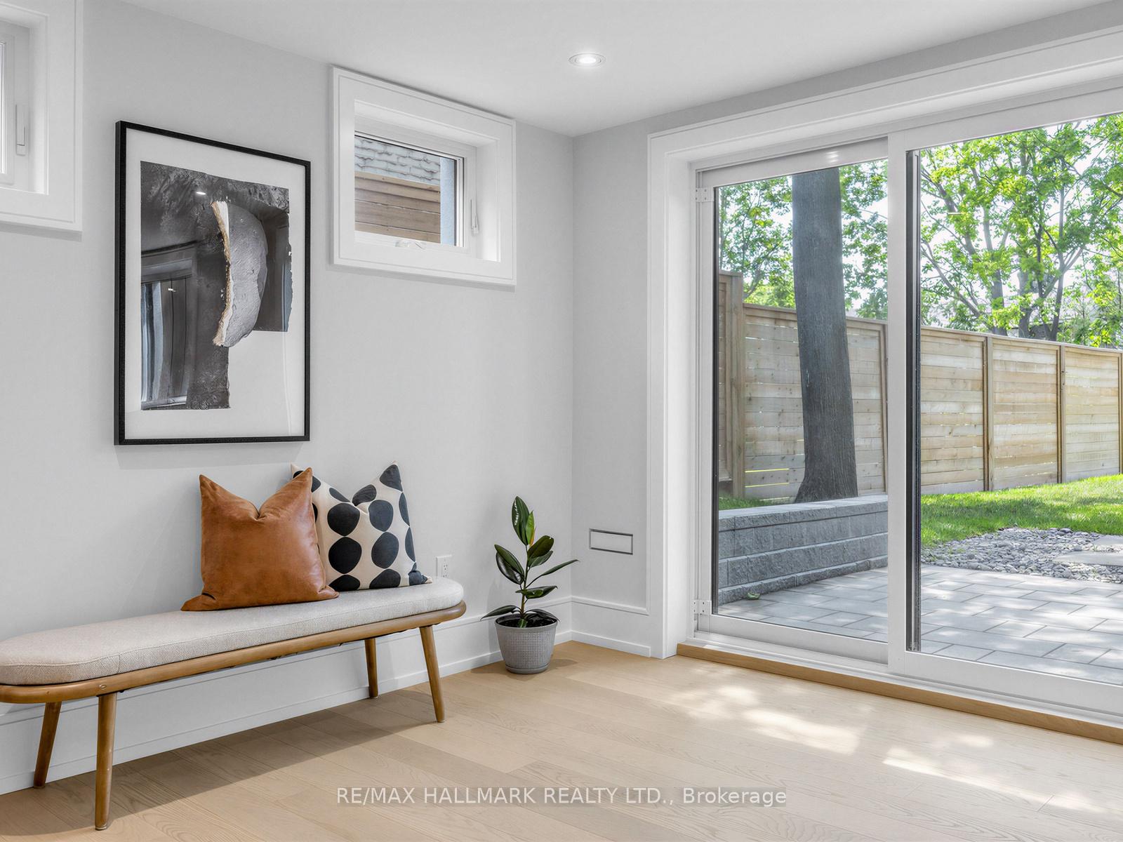 Photo 44 of 30 Kellythorne Drive, North York, Parkwoods-Donalda — HOMEH