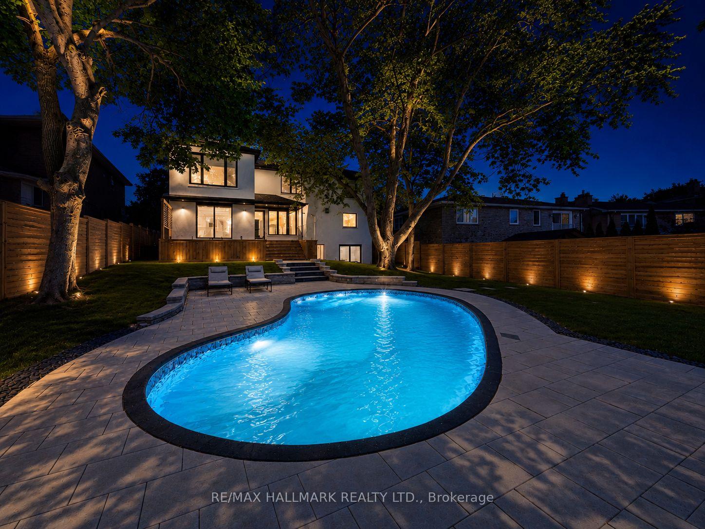 Photo 49 of 30 Kellythorne Drive, North York, Parkwoods-Donalda — HOMEH