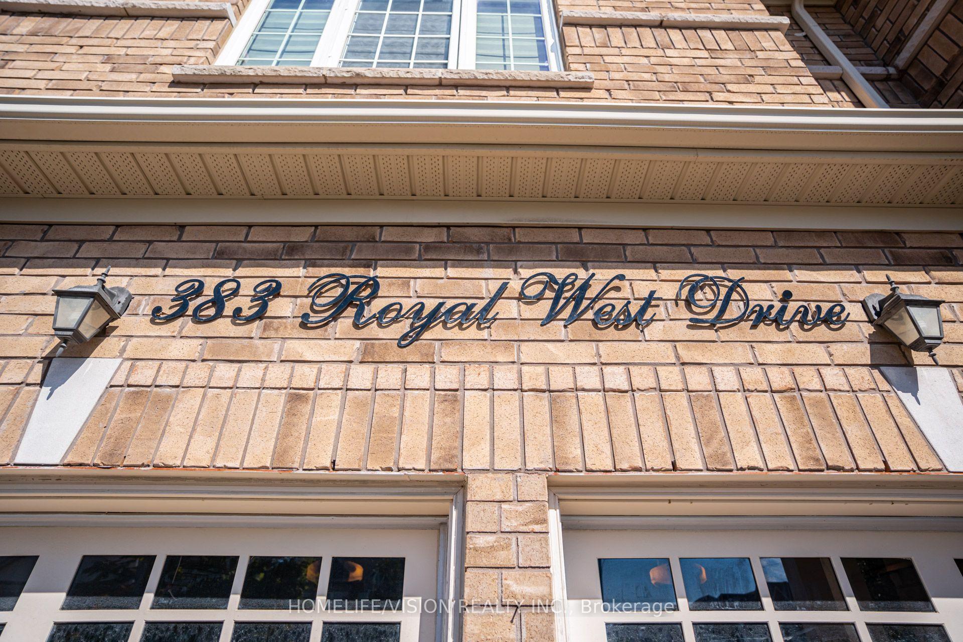 Photo 4 of 383 Royal West Drive, Brampton, Credit Valley — HOMEH
