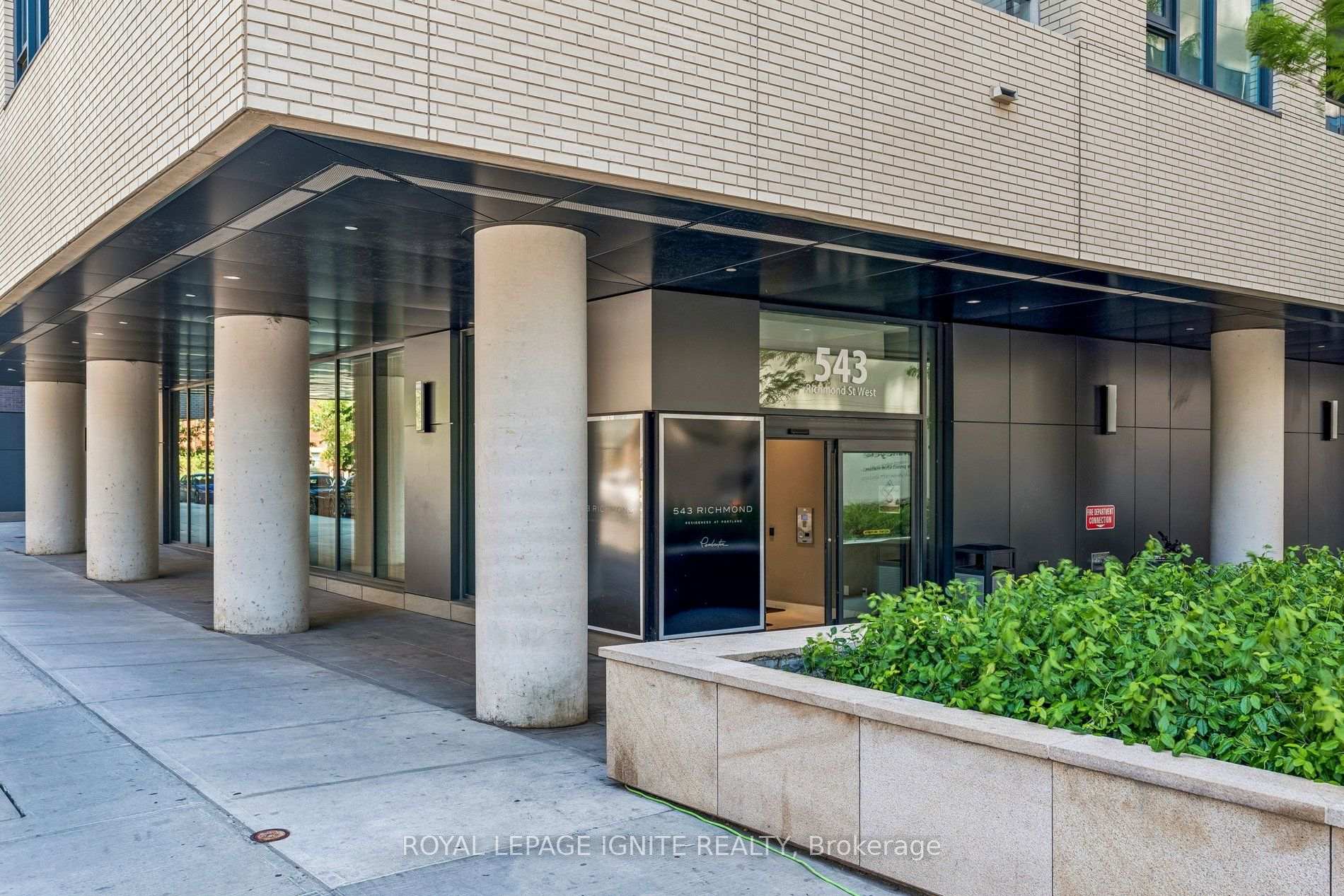 Photo 3 of Unit 1021, 543 Richmond Street W, Toronto, Waterfront Communities — HOMEH