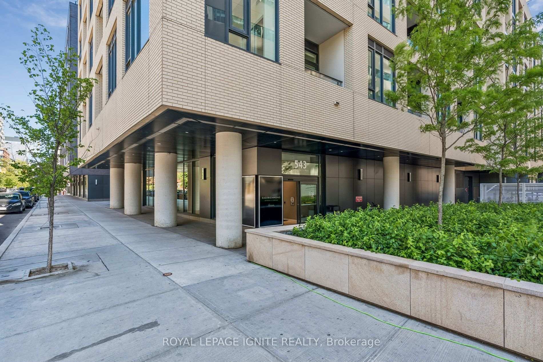 Photo 4 of Unit 1021, 543 Richmond Street W, Toronto, Waterfront Communities — HOMEH
