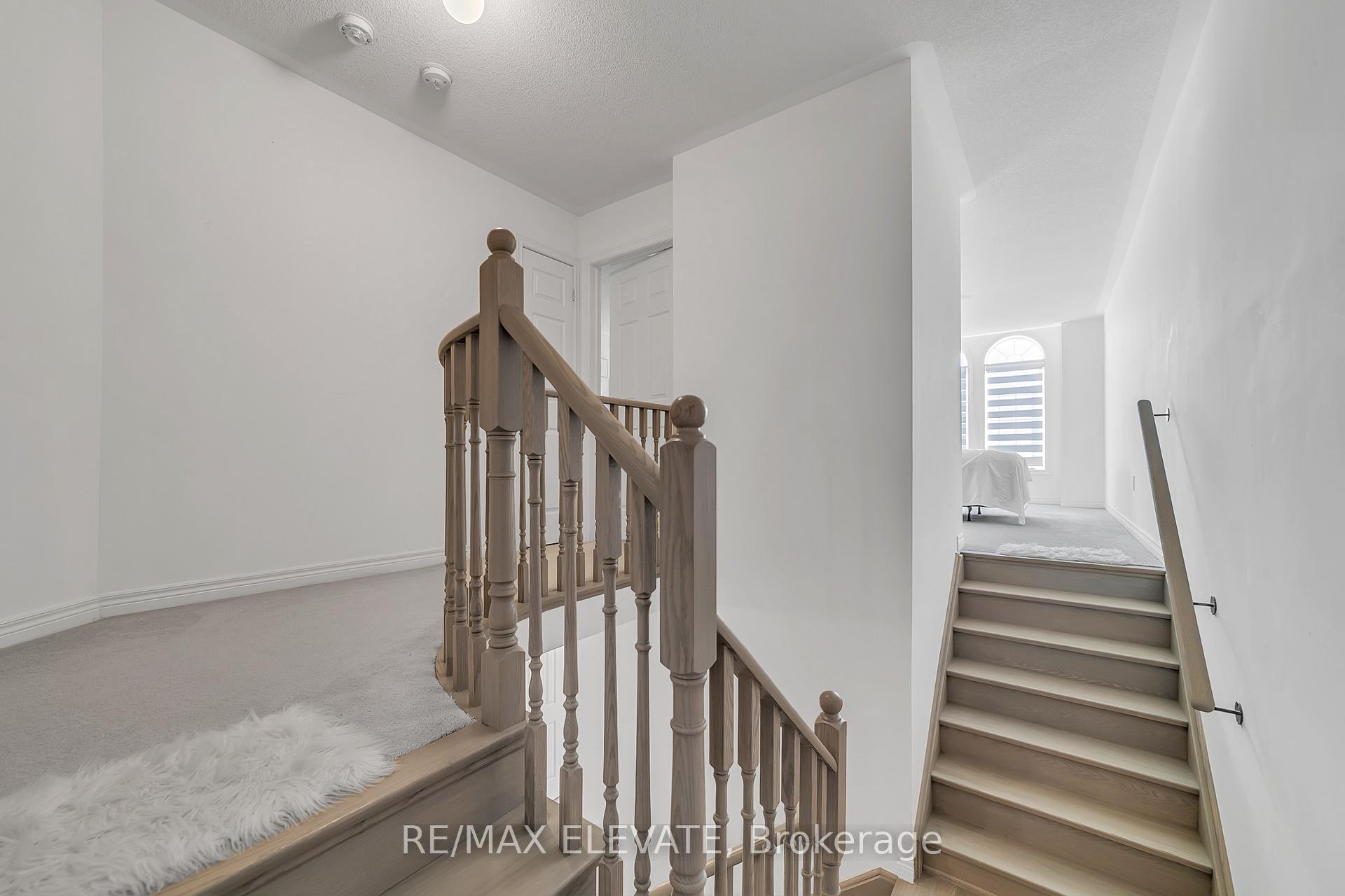 Photo 18 of 1208 Jim Brewster Circle, Oshawa, Eastdale — HOMEH