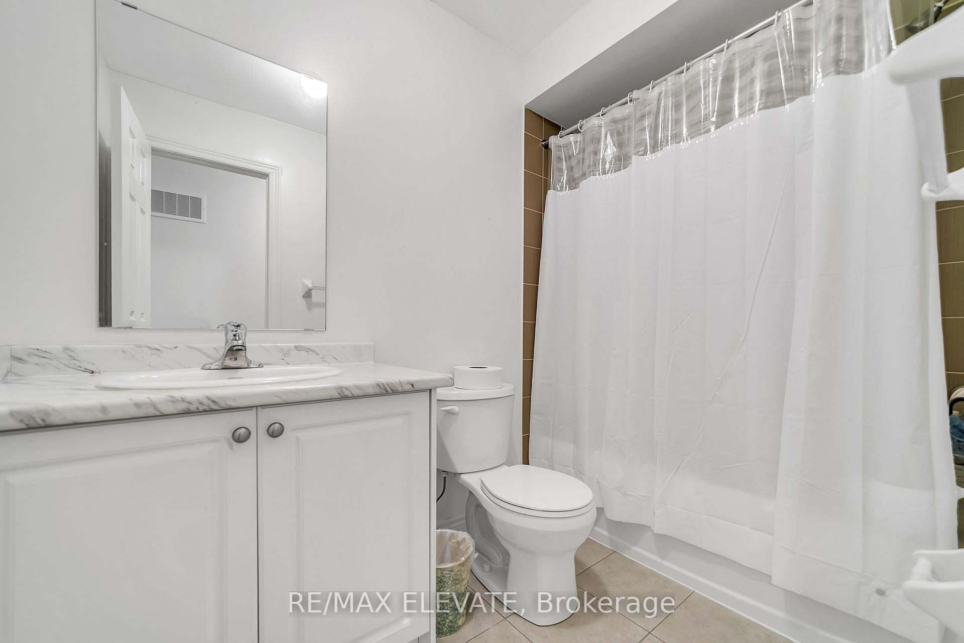 Photo 21 of 1208 Jim Brewster Circle, Oshawa, Eastdale — HOMEH