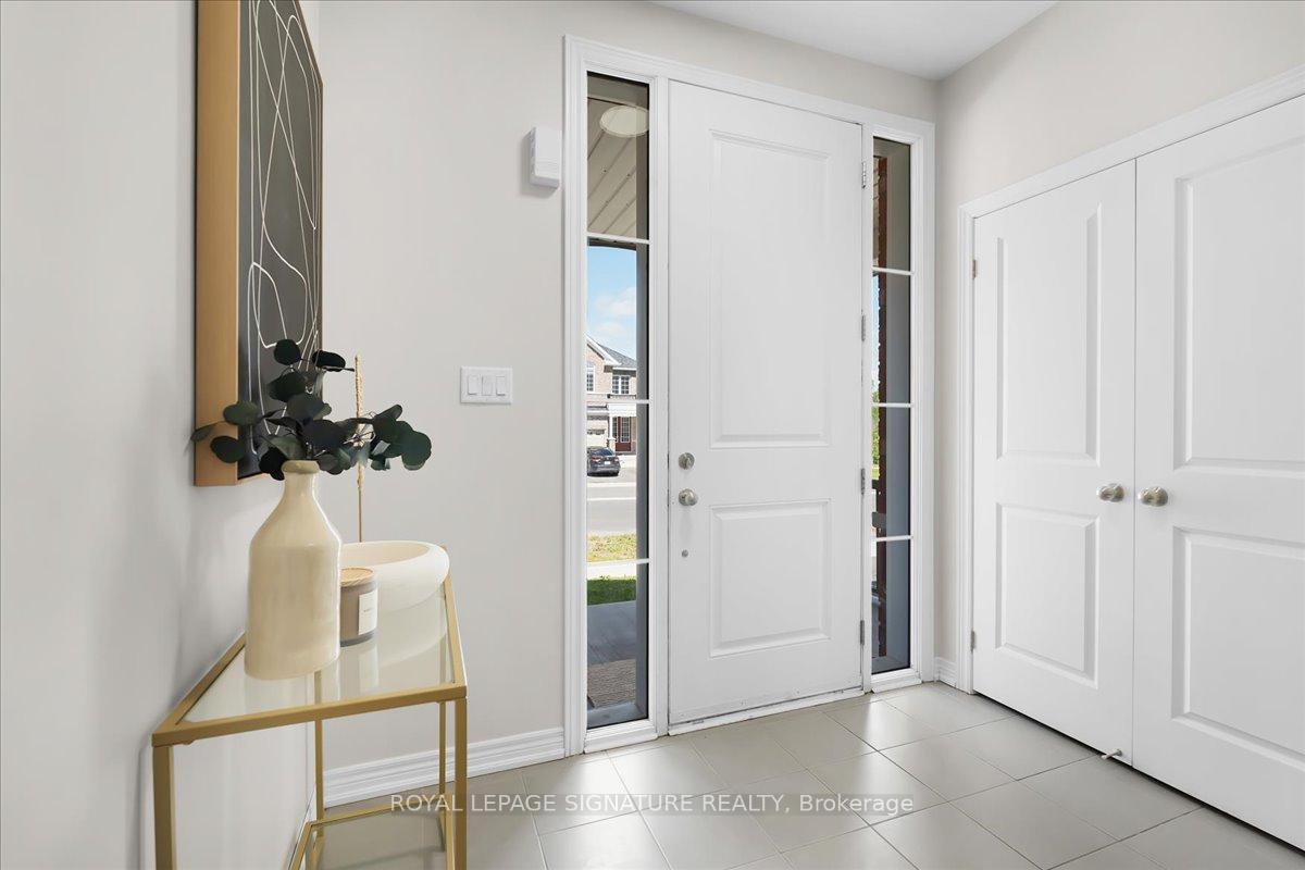 Photo 3 of 635 Lemay Grove, Peterborough, Monaghan Ward 2 — HOMEH