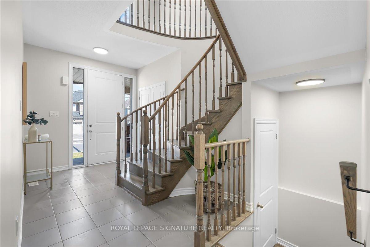 Photo 19 of 635 Lemay Grove, Peterborough, Monaghan Ward 2 — HOMEH