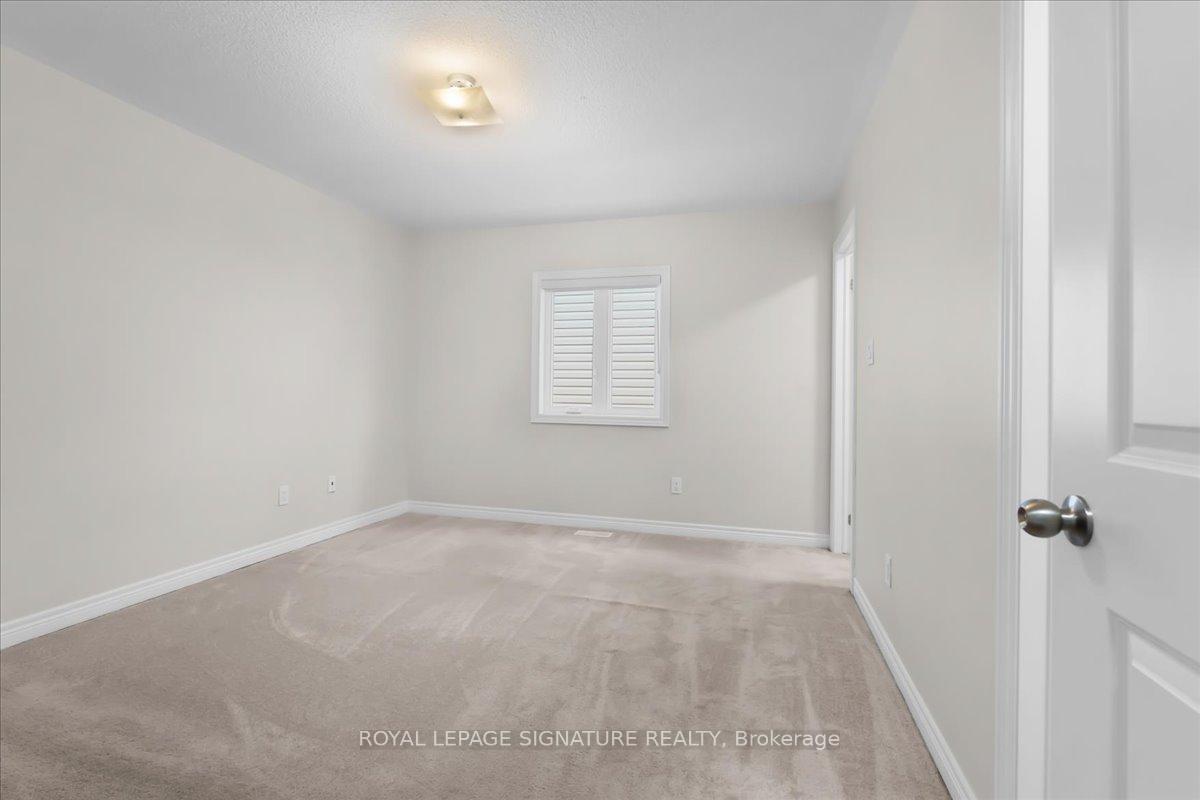 Photo 31 of 635 Lemay Grove, Peterborough, Monaghan Ward 2 — HOMEH