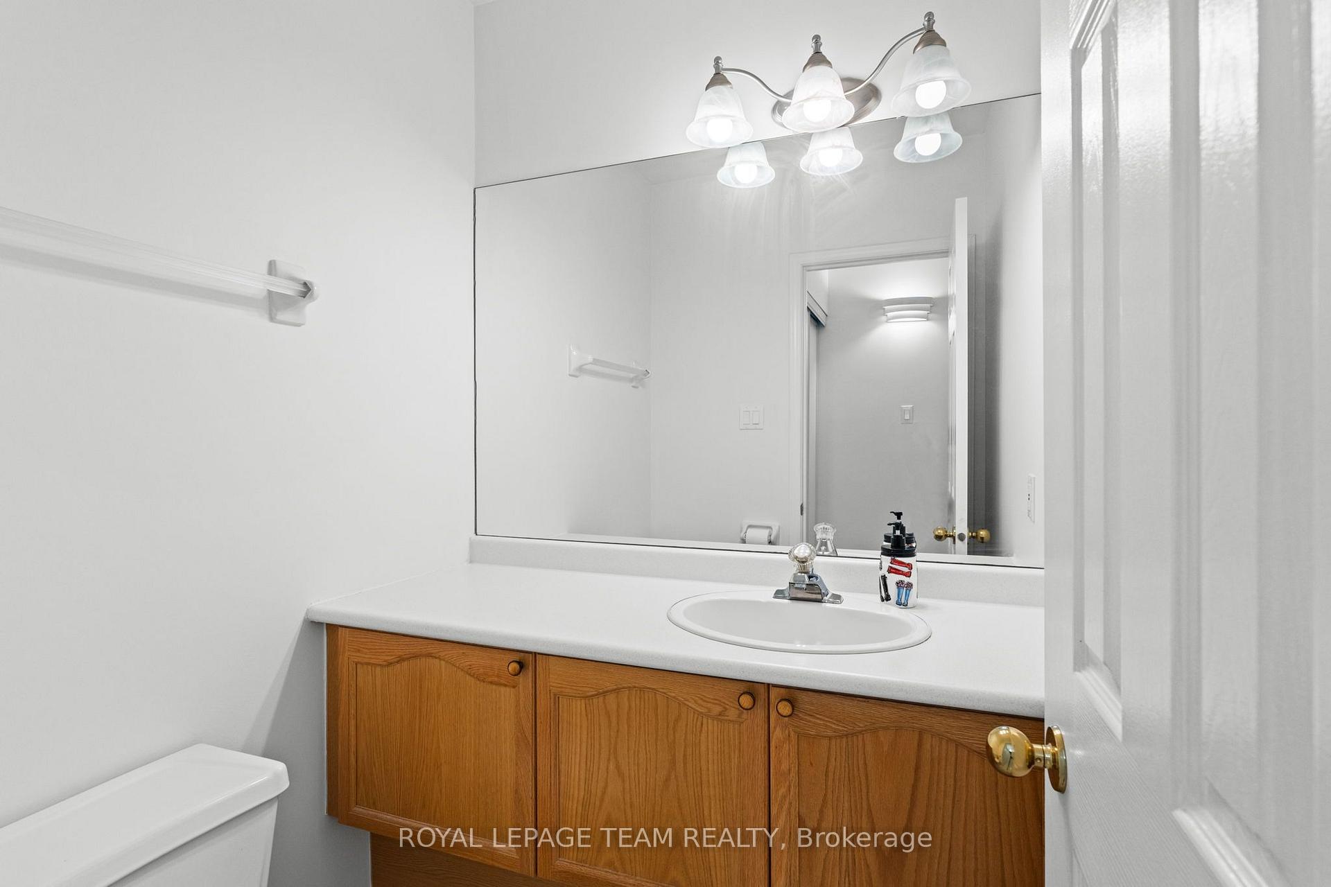 Photo 4 of 106 Woodpark Way, Ottawa, Barrhaven - Longfields — HOMEH