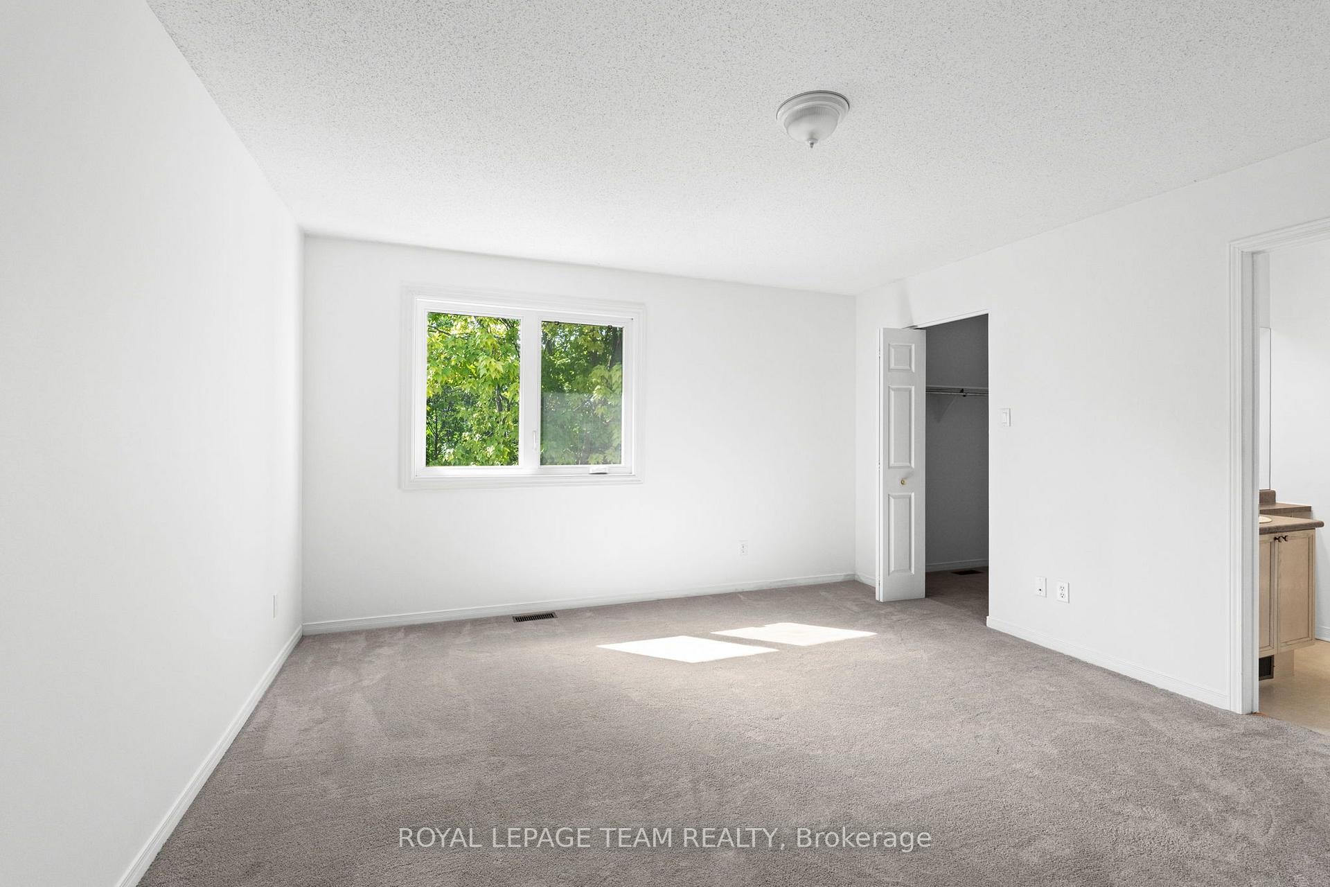 Photo 17 of 106 Woodpark Way, Ottawa, Barrhaven - Longfields — HOMEH