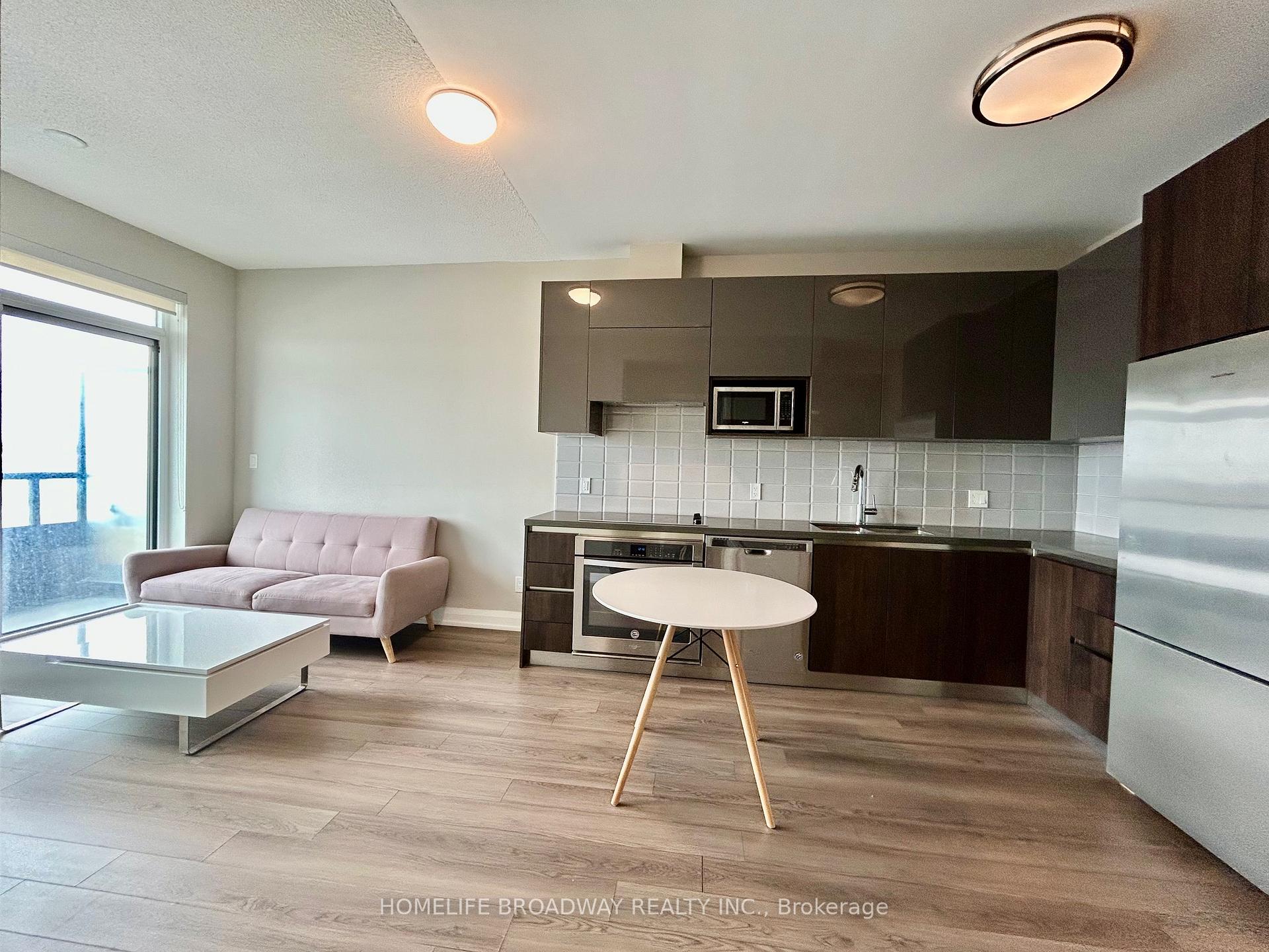 Photo 4 of Unit 615, 25 Water Walk Drive, Markham, Unionville — HOMEH