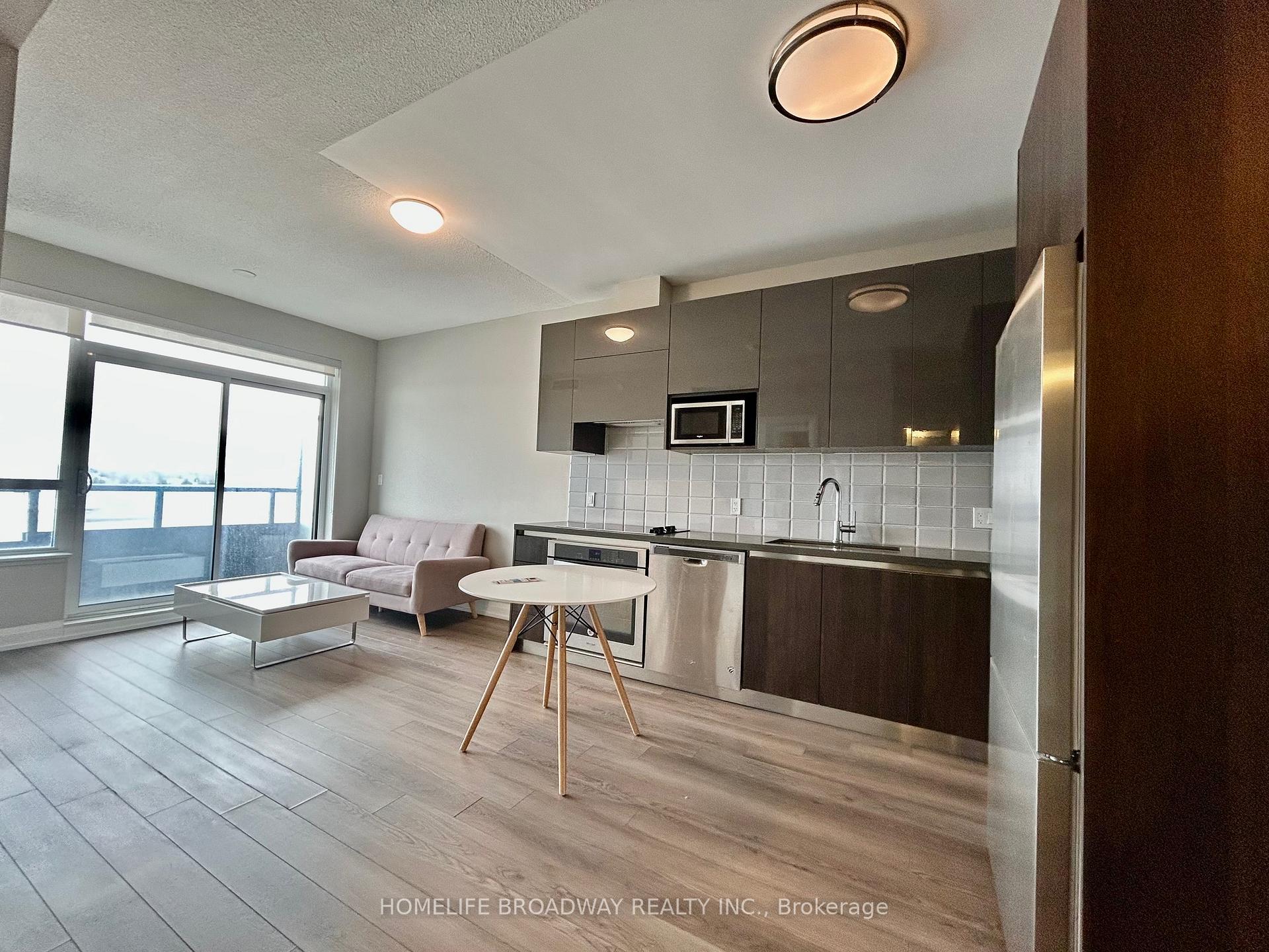Photo 5 of Unit 615, 25 Water Walk Drive, Markham, Unionville — HOMEH