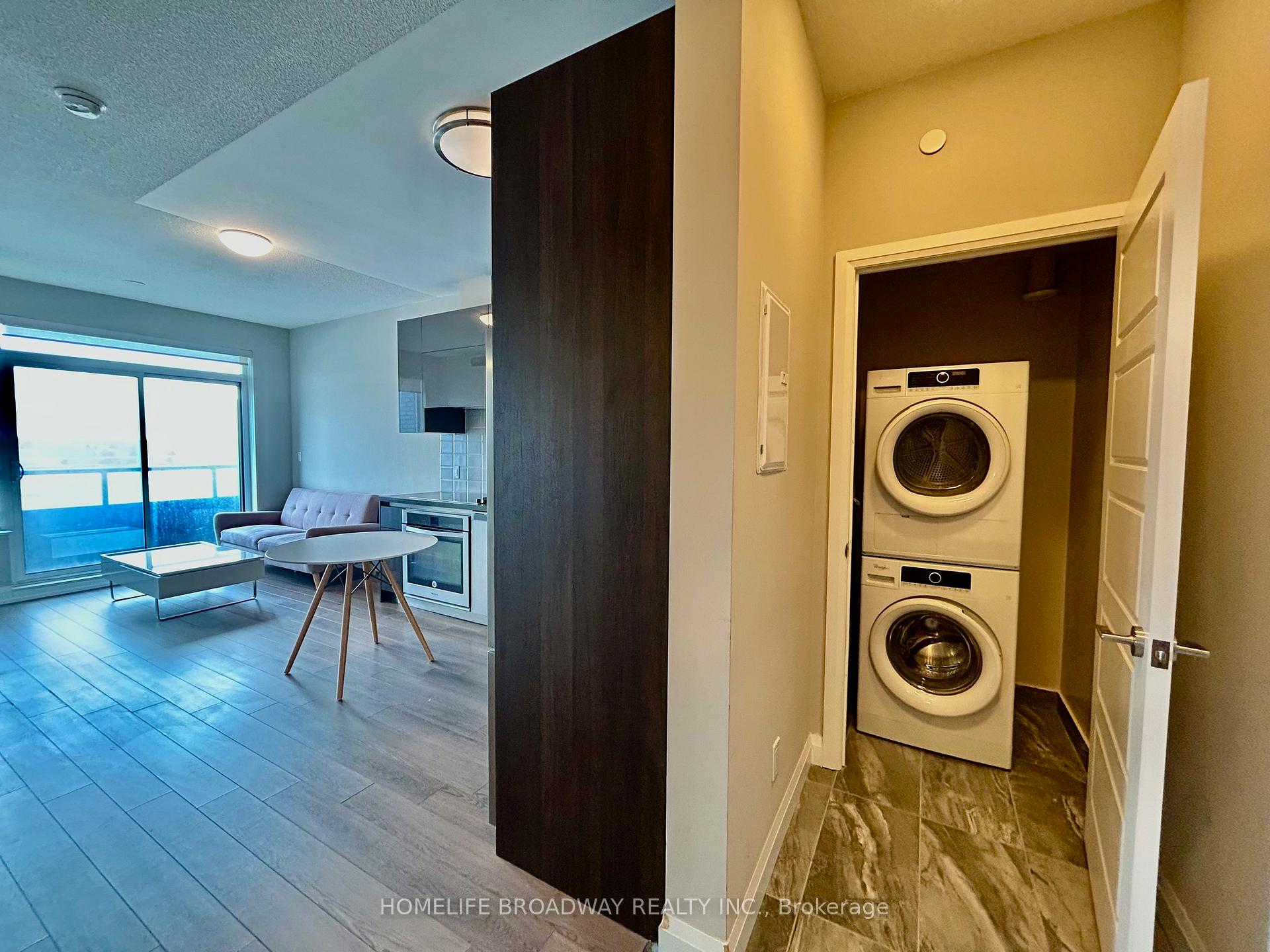 Photo 10 of Unit 615, 25 Water Walk Drive, Markham, Unionville — HOMEH