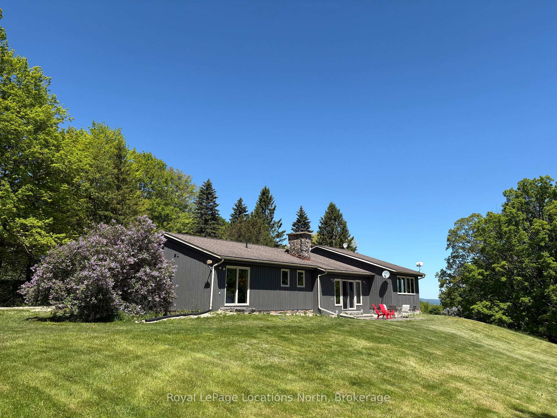 Photo 3 of 446070 Johnston's Side Road, Grey Highlands — HOMEH
