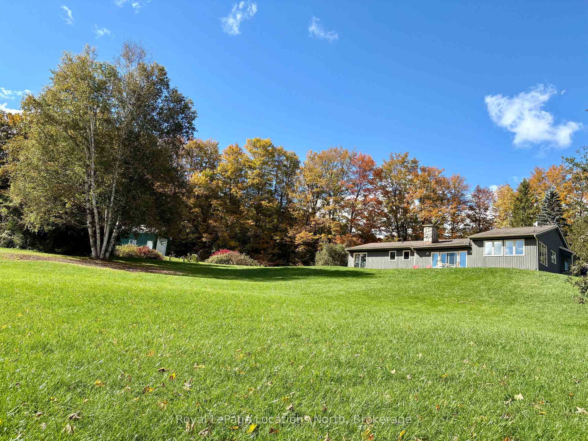 Photo 6 of 446070 Johnston's Side Road, Grey Highlands — HOMEH